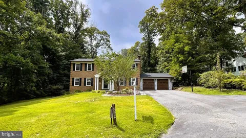8529 Forest Street, Annandale, VA MLS: VAFX2232440