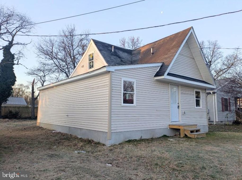 Photo of 621 Center Street, LAUREL, DE 19956 (MLS # DESU2102744)