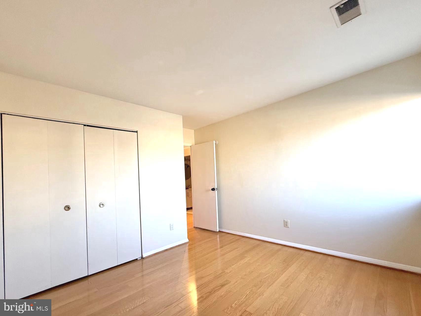 GUNPOWDER COVE - Residential