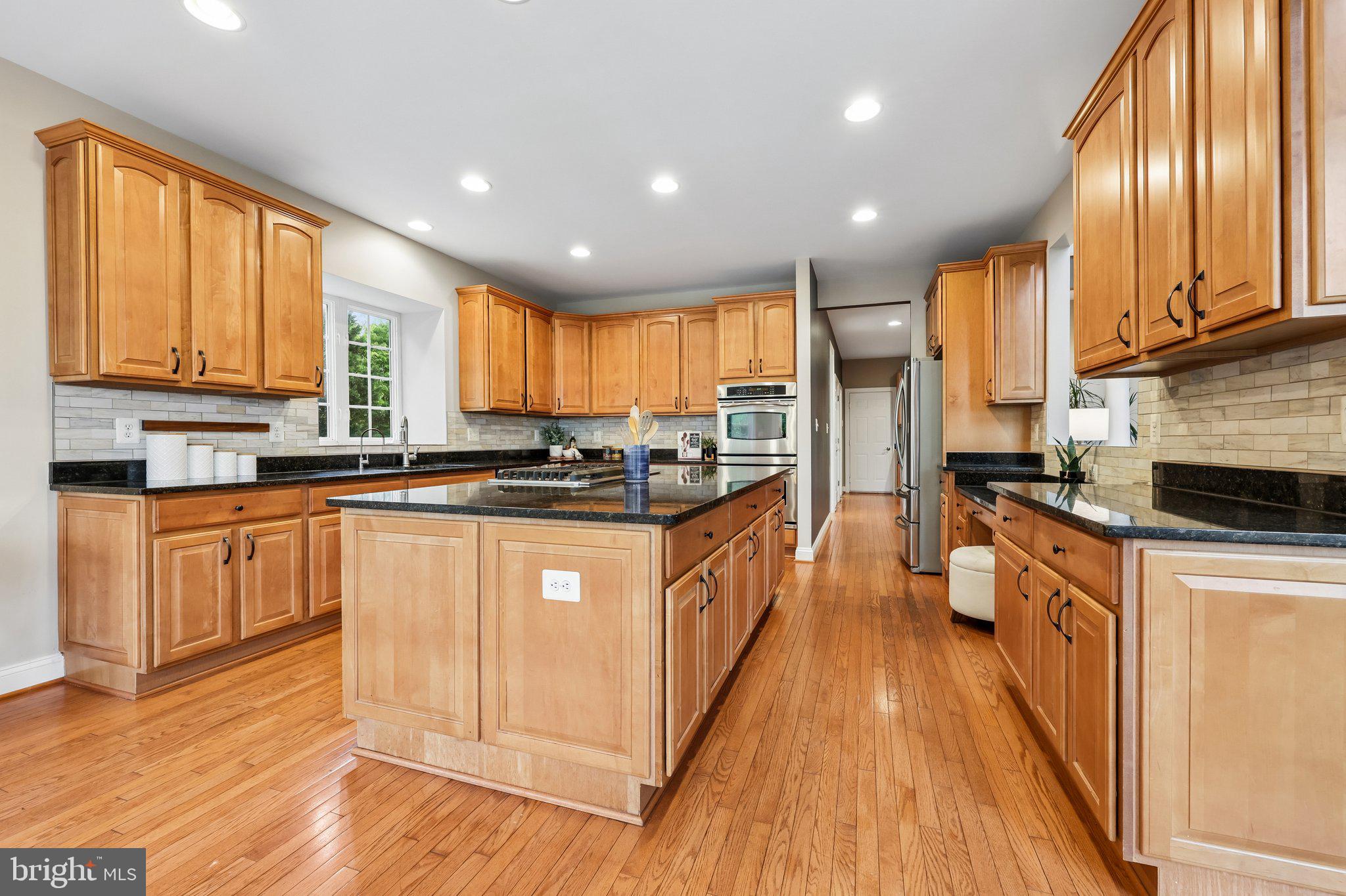 WRIGHT FARM - Residential