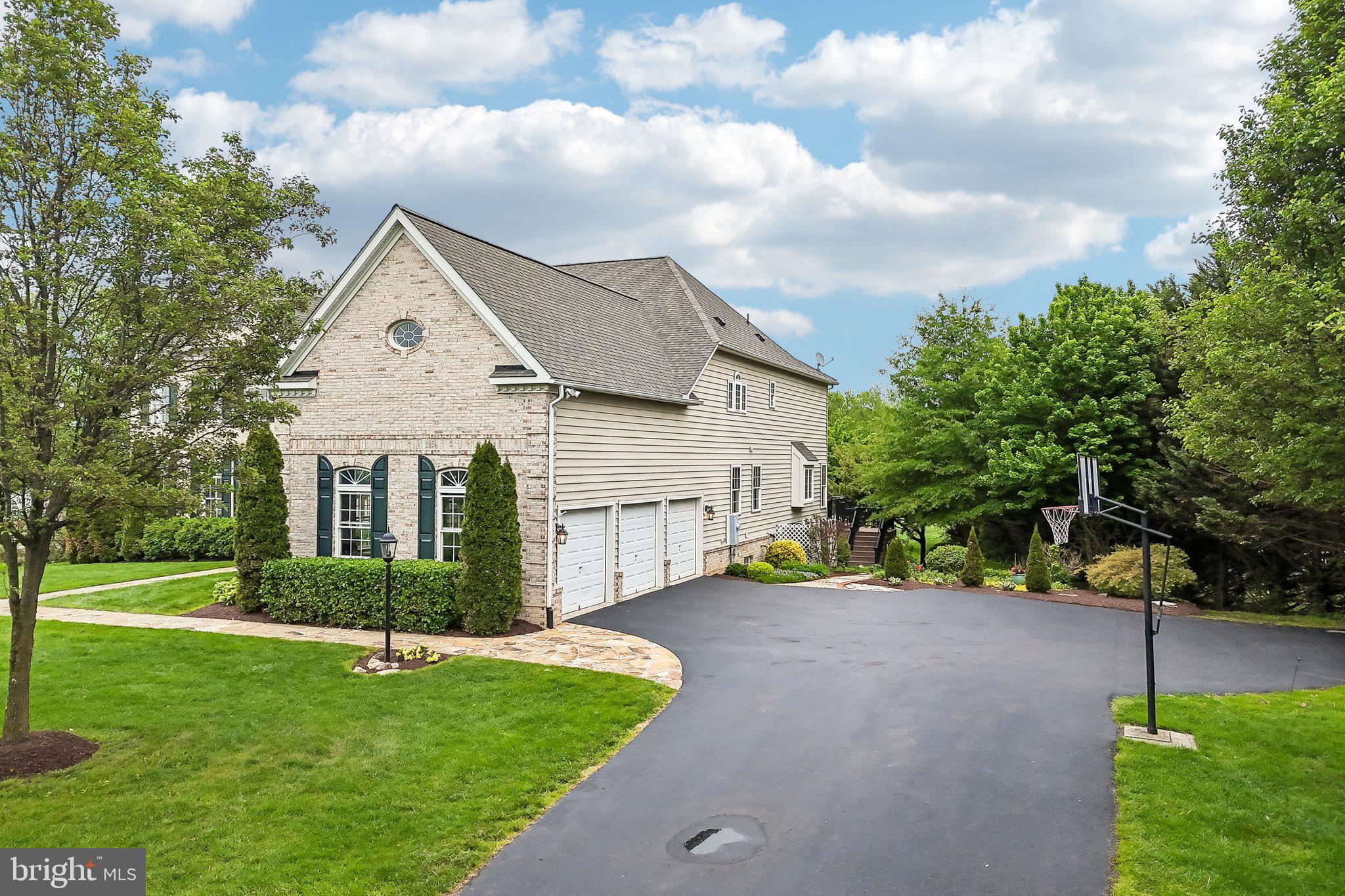 WRIGHT FARM - Residential