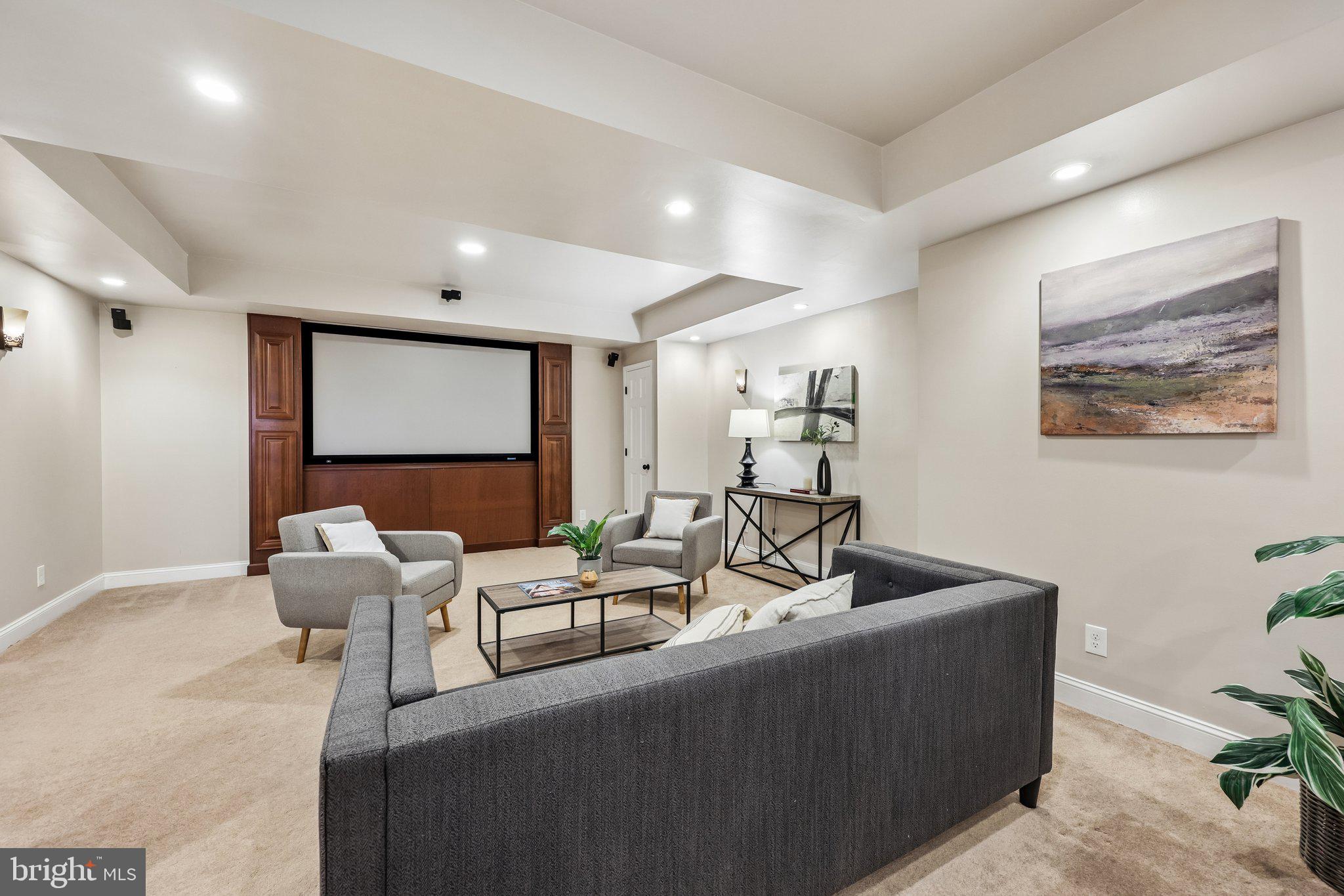 WRIGHT FARM - Residential