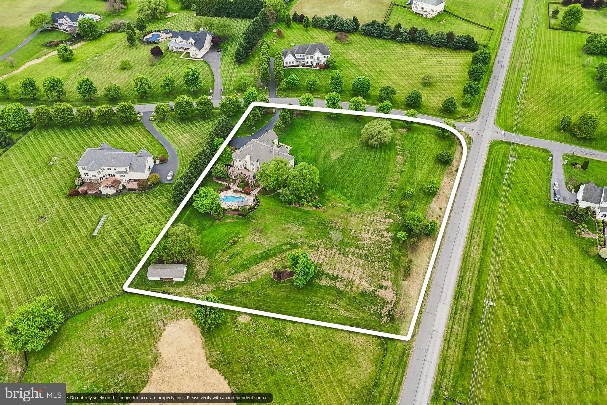 WRIGHT FARM - Residential