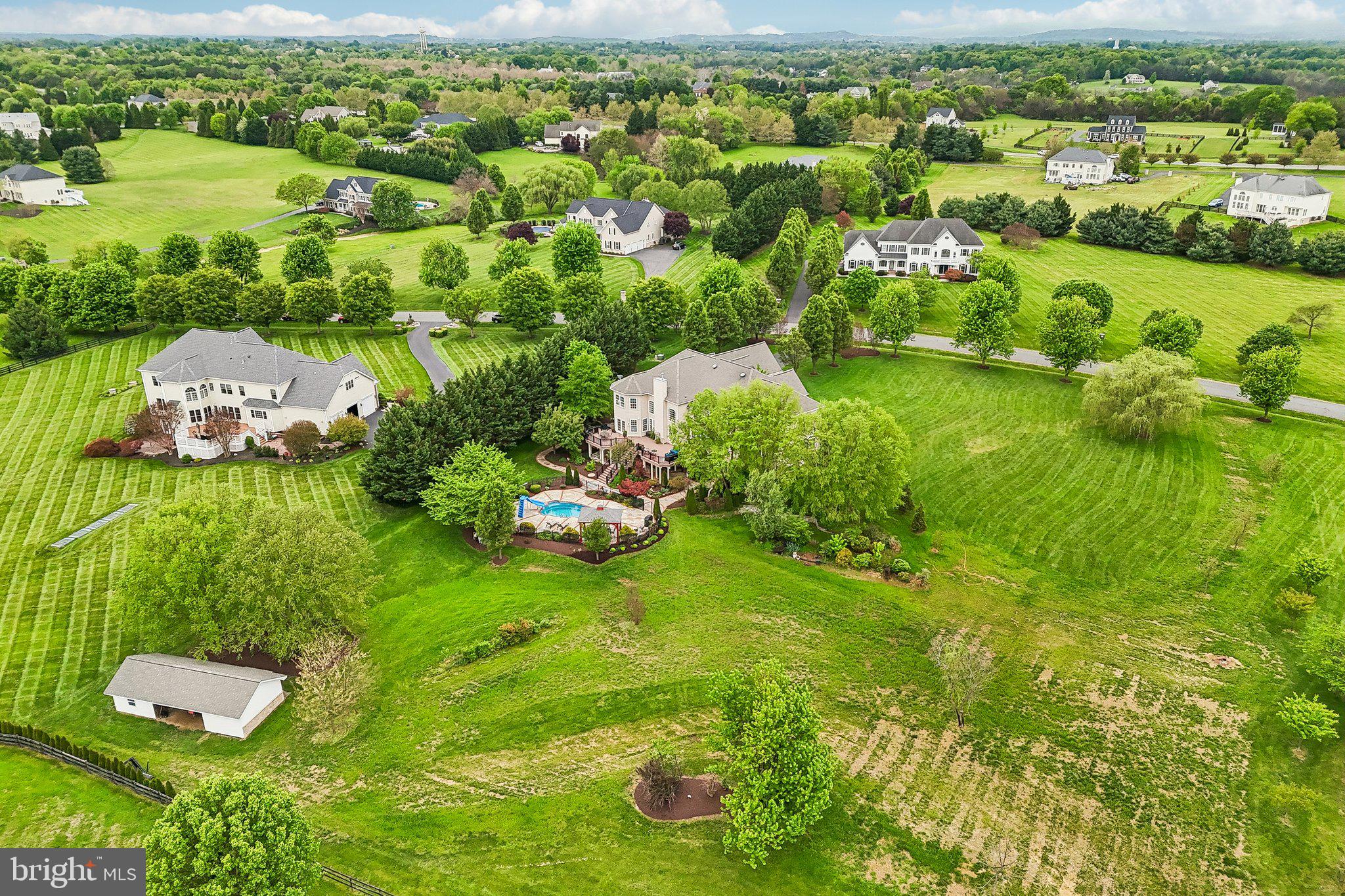 WRIGHT FARM - Residential