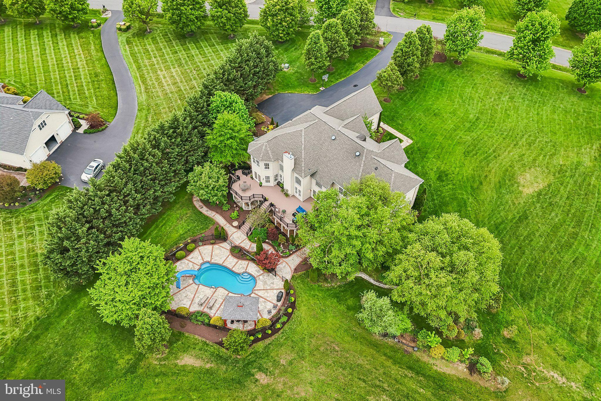 WRIGHT FARM - Residential