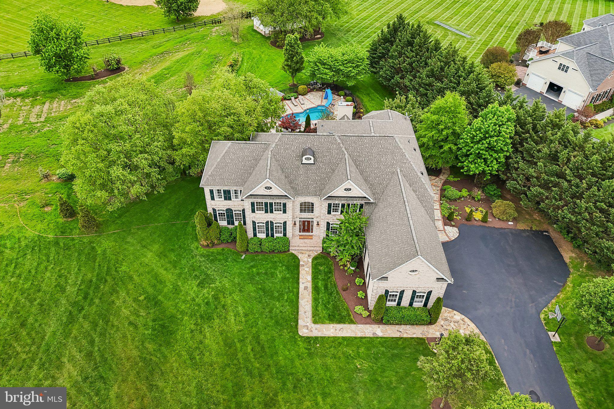 WRIGHT FARM - Residential