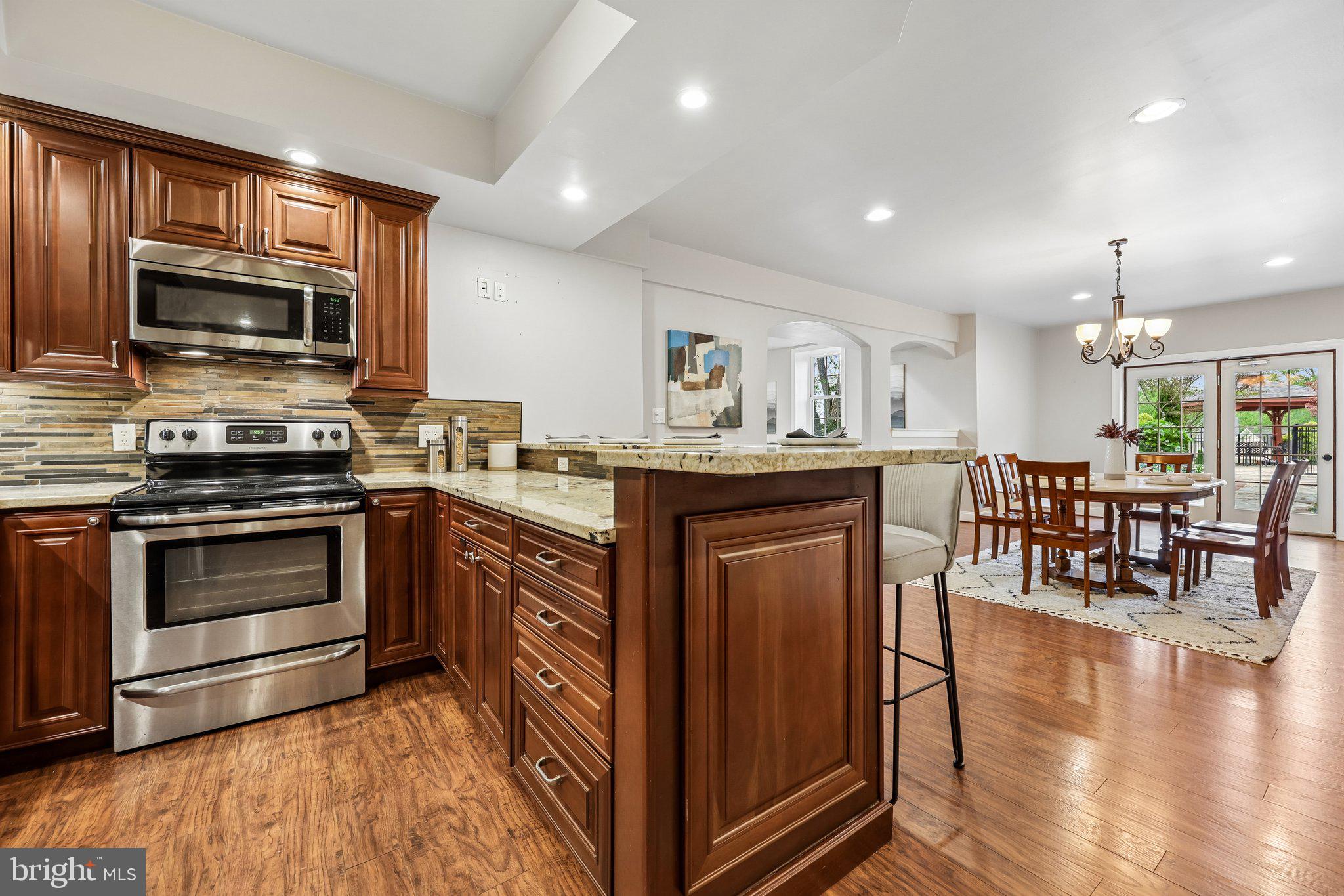 WRIGHT FARM - Residential
