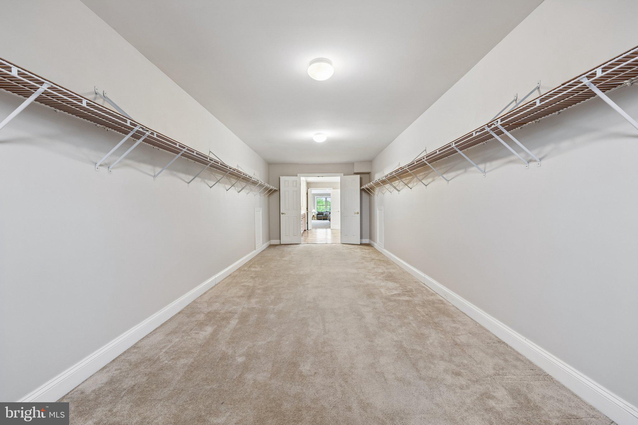 WRIGHT FARM - Residential