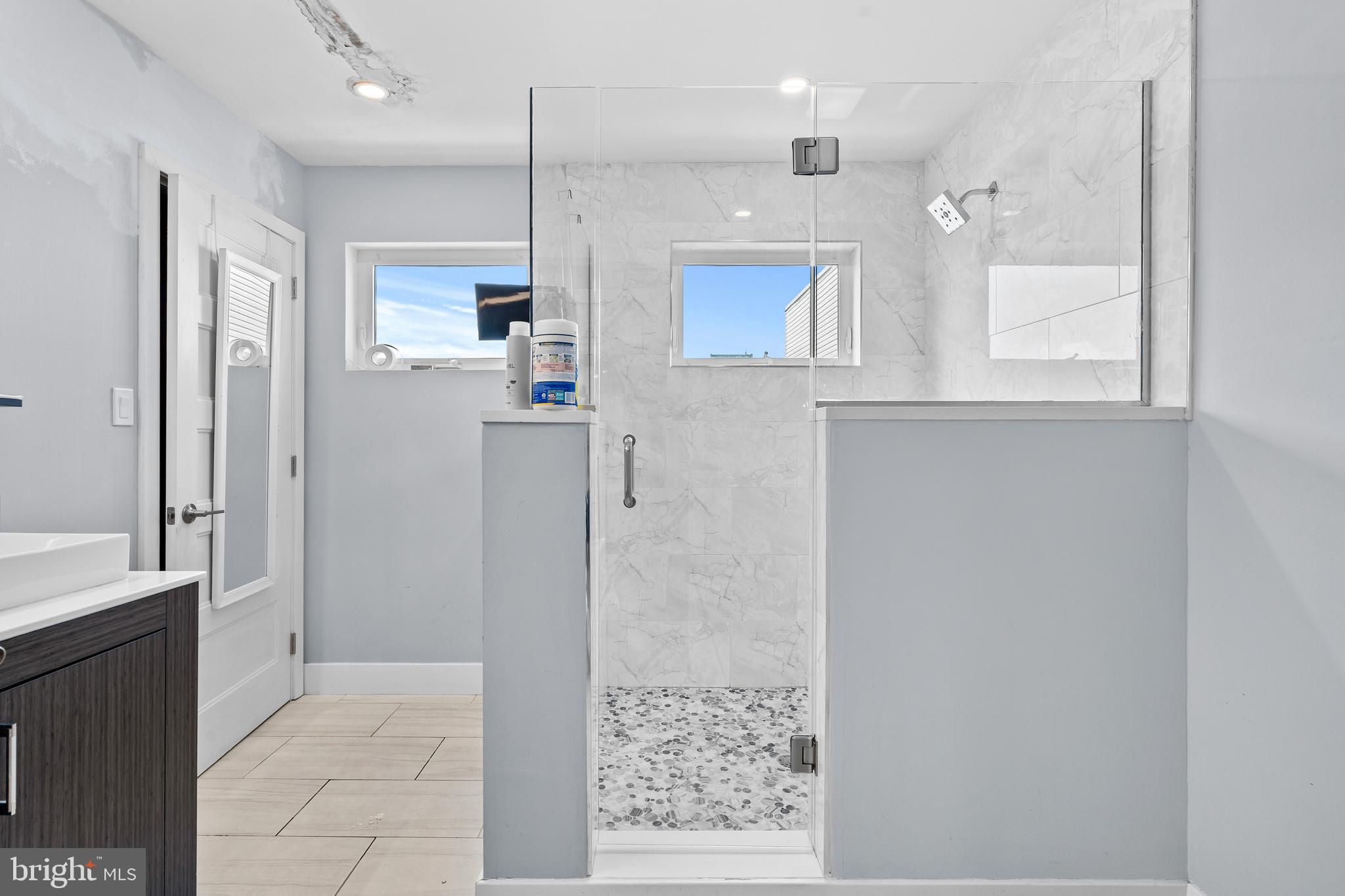 POINT BREEZE - Residential