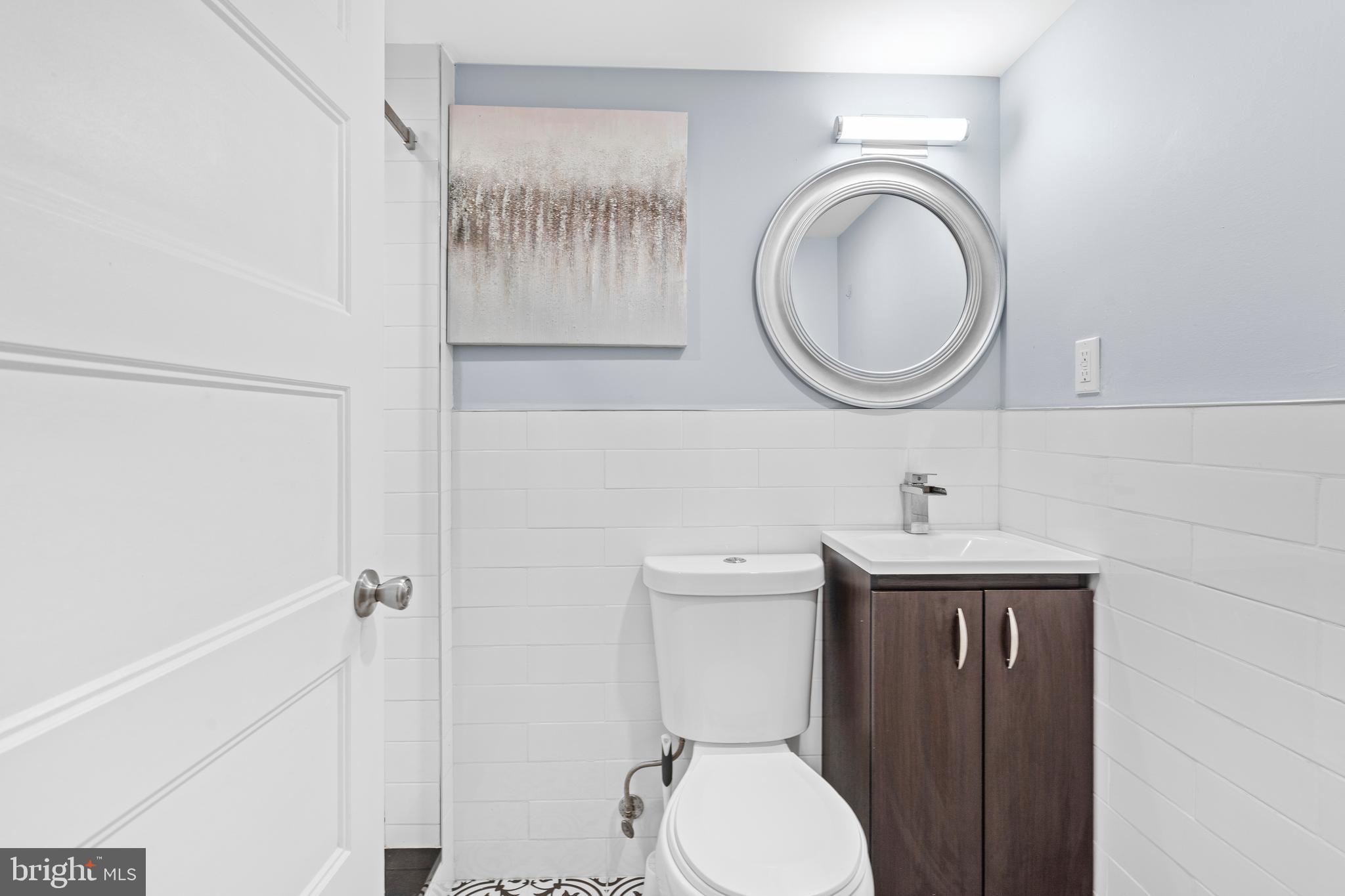 POINT BREEZE - Residential