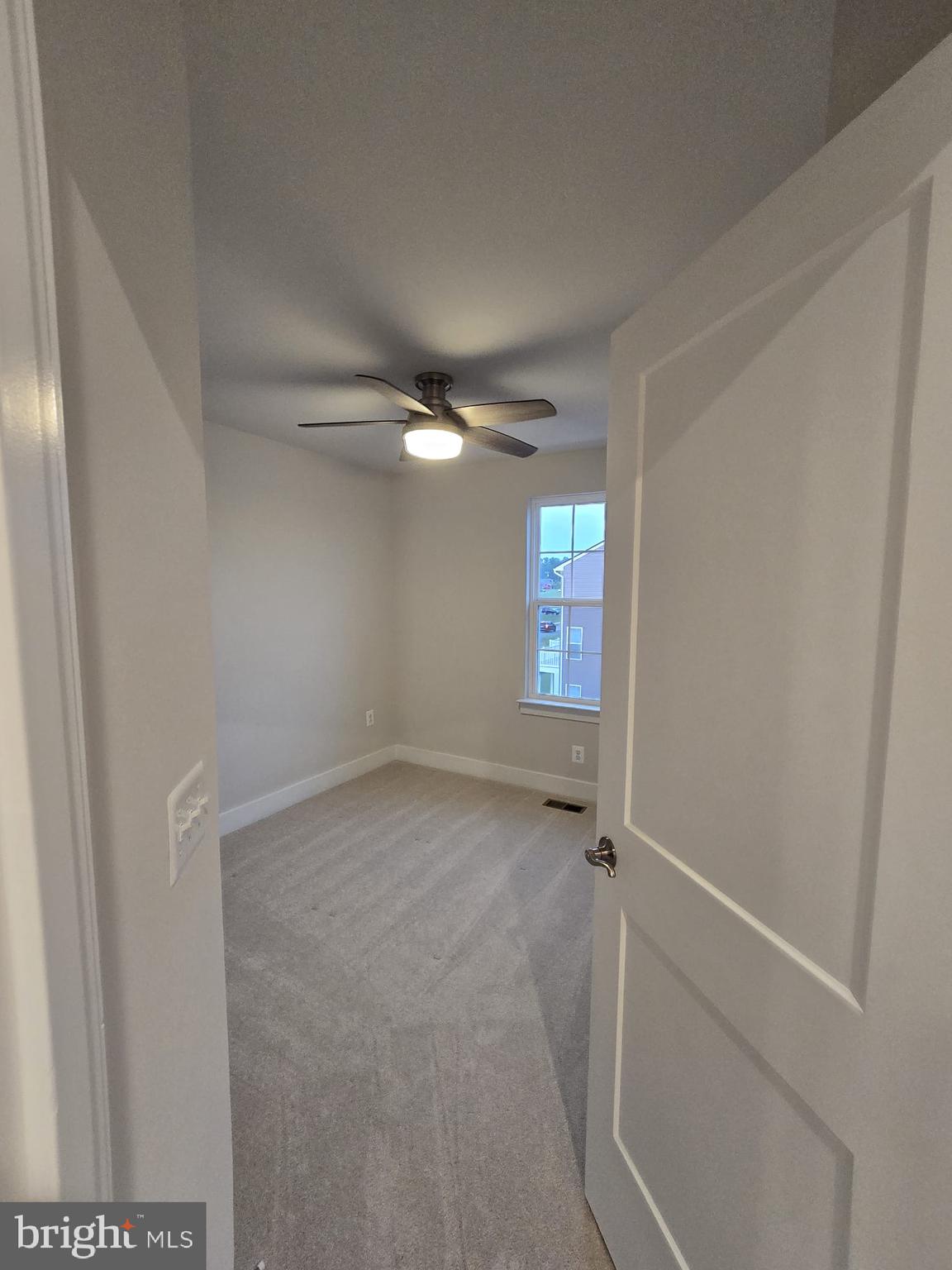 BRADLEY SQUARE - Residential Lease