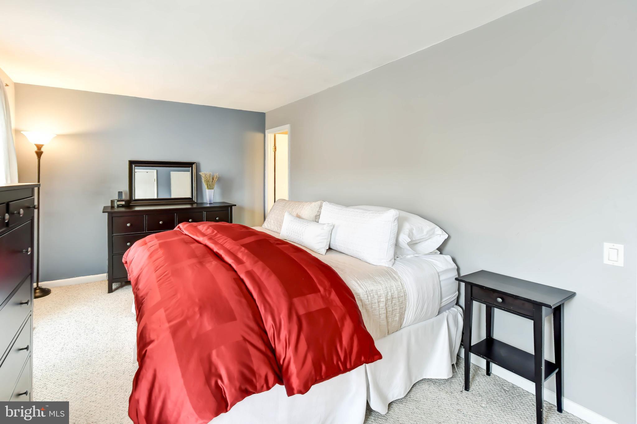 BEVERLY HILLS - Residential