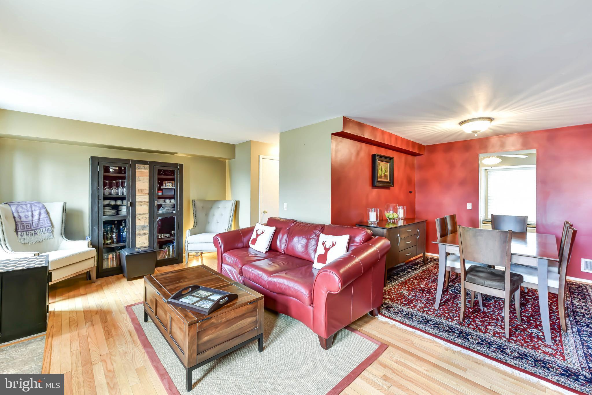 BEVERLY HILLS - Residential