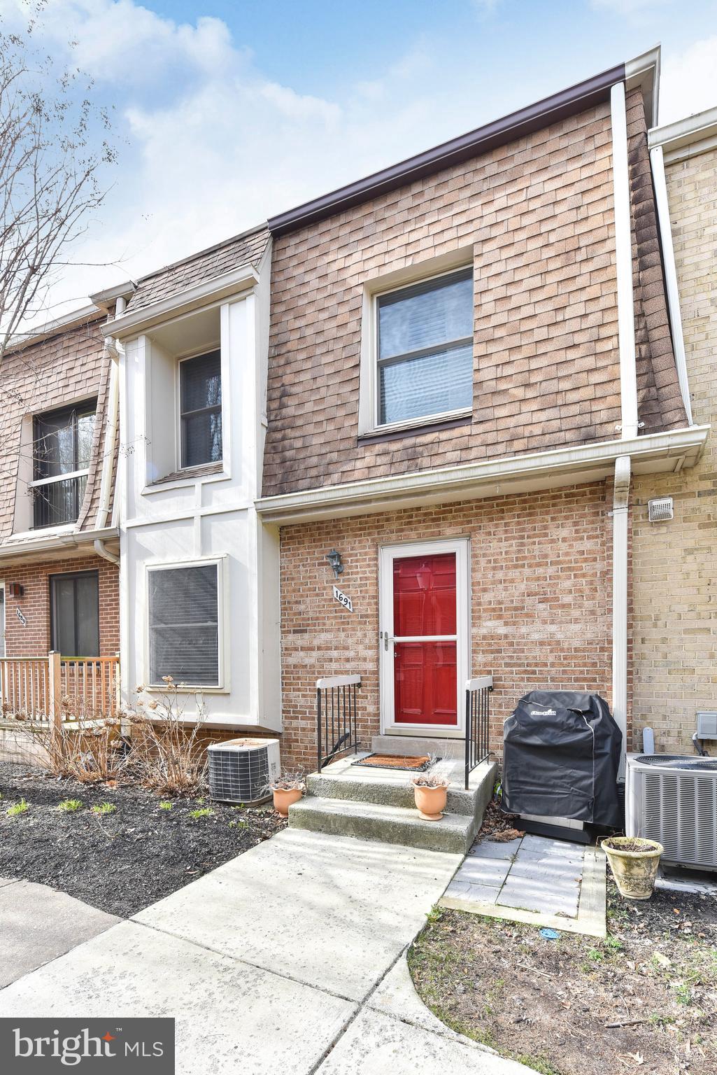 BEVERLY HILLS - Residential