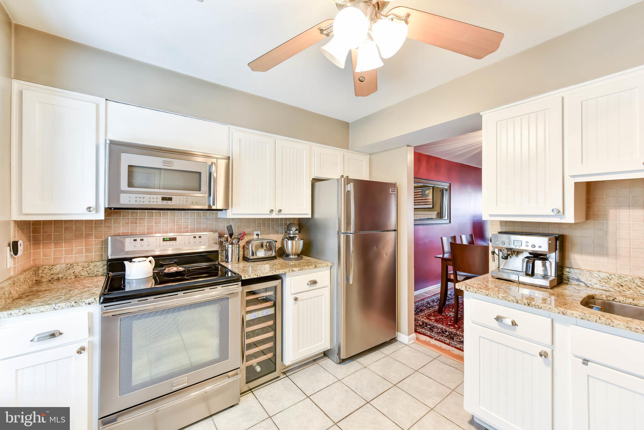 BEVERLY HILLS - Residential