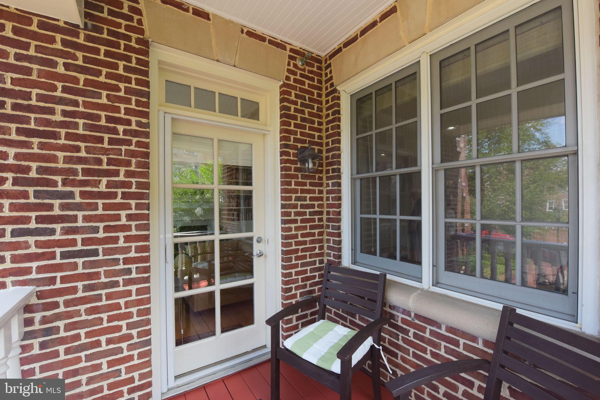 LIBERTY ROW - Residential