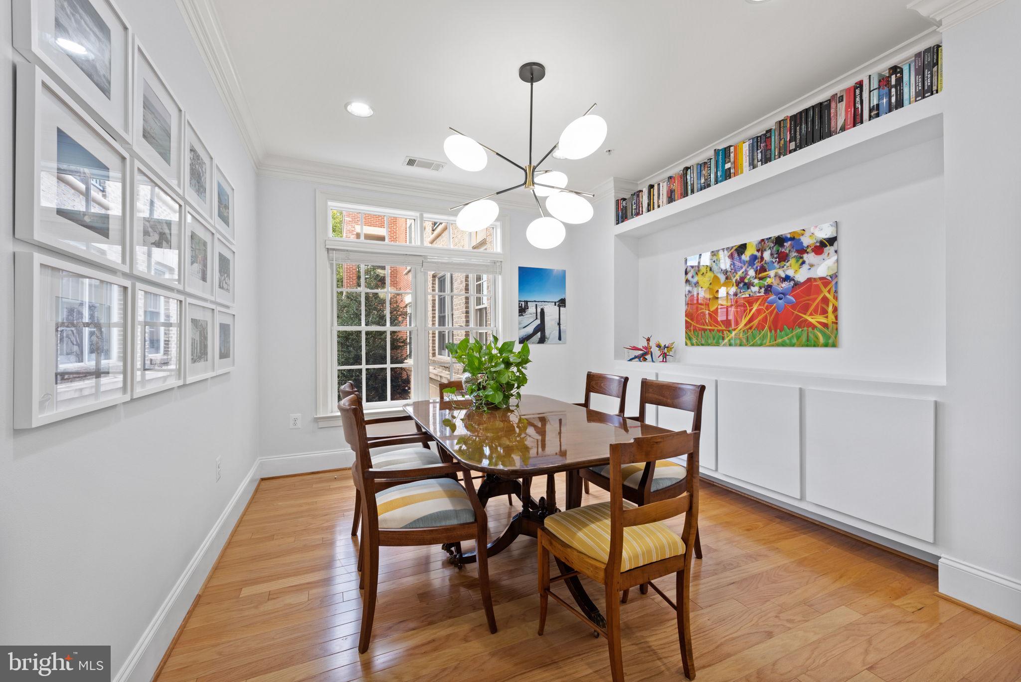 LIBERTY ROW - Residential