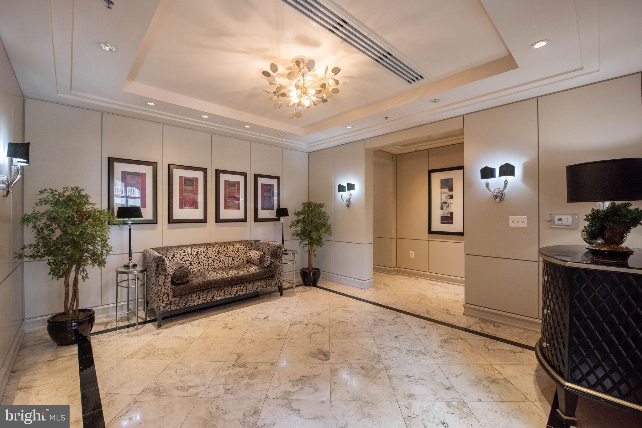 LIBERTY ROW - Residential