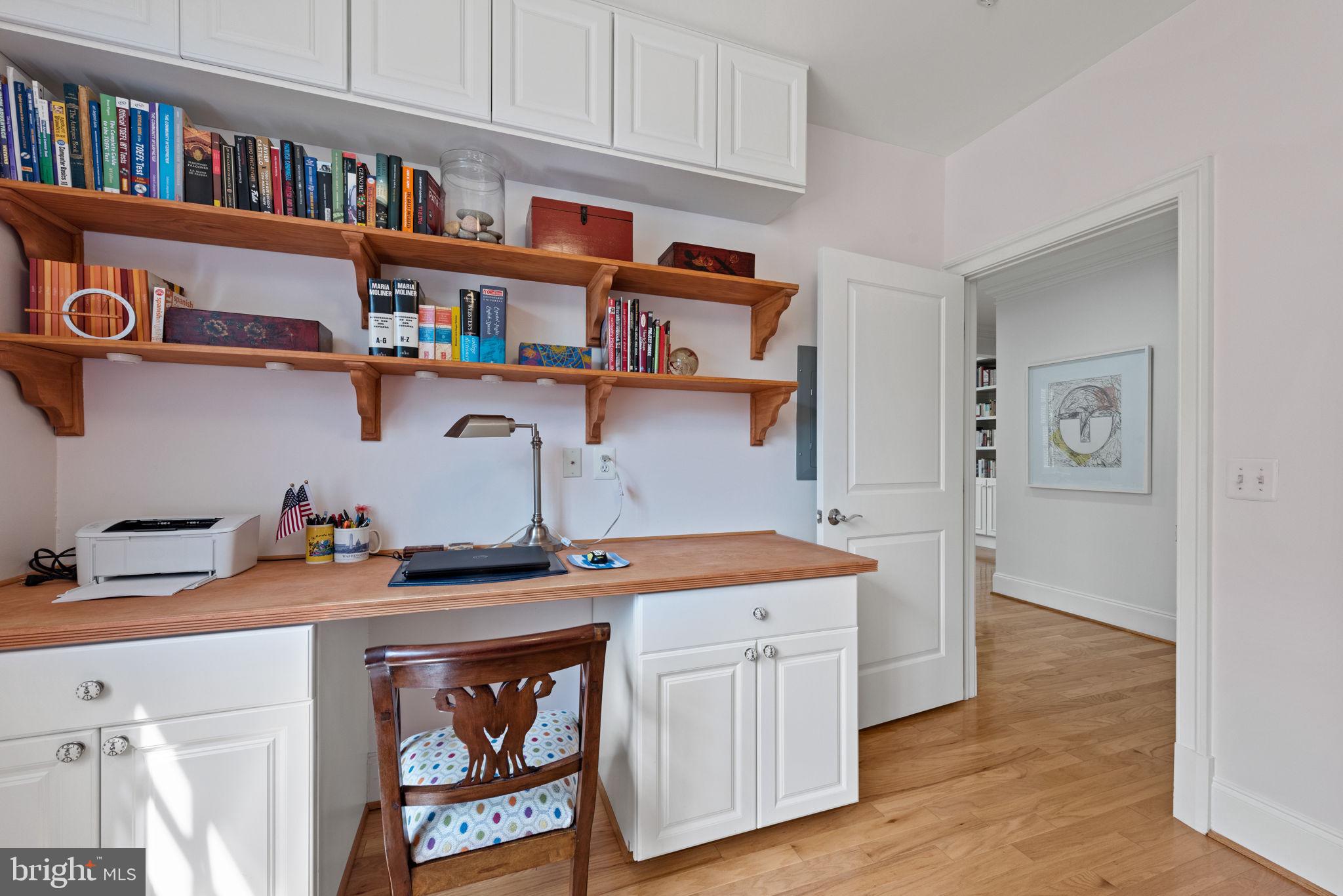 LIBERTY ROW - Residential