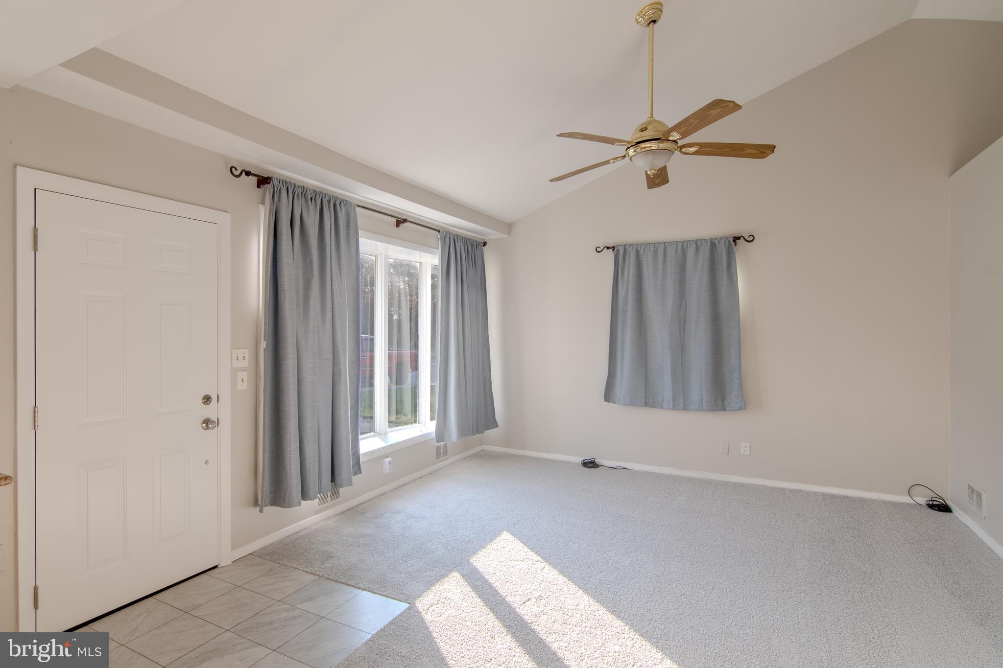 MONTROSE FARMS - Residential