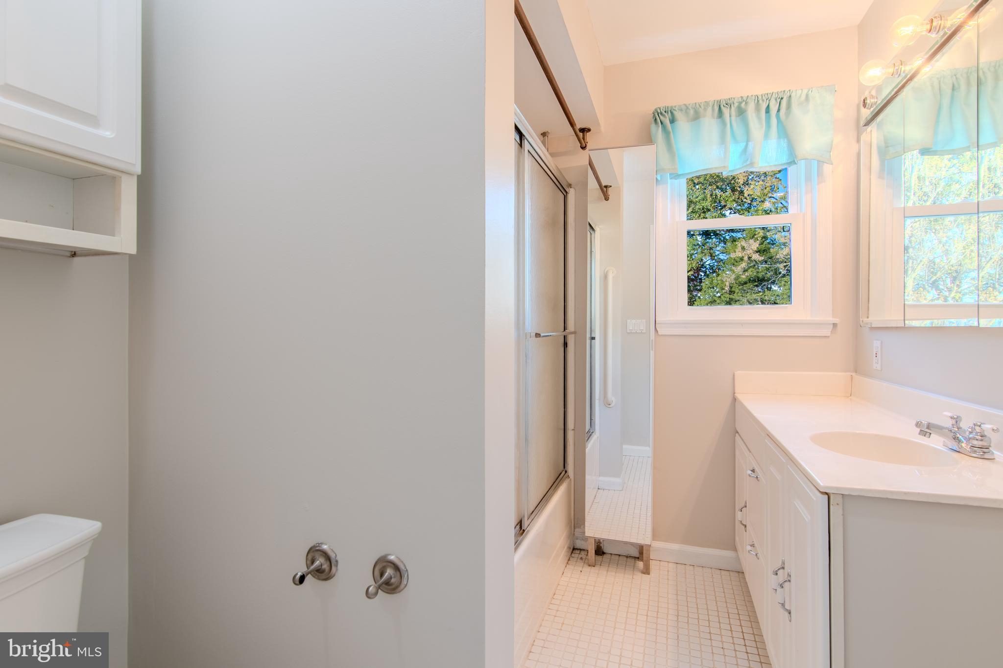 MONTROSE FARMS - Residential