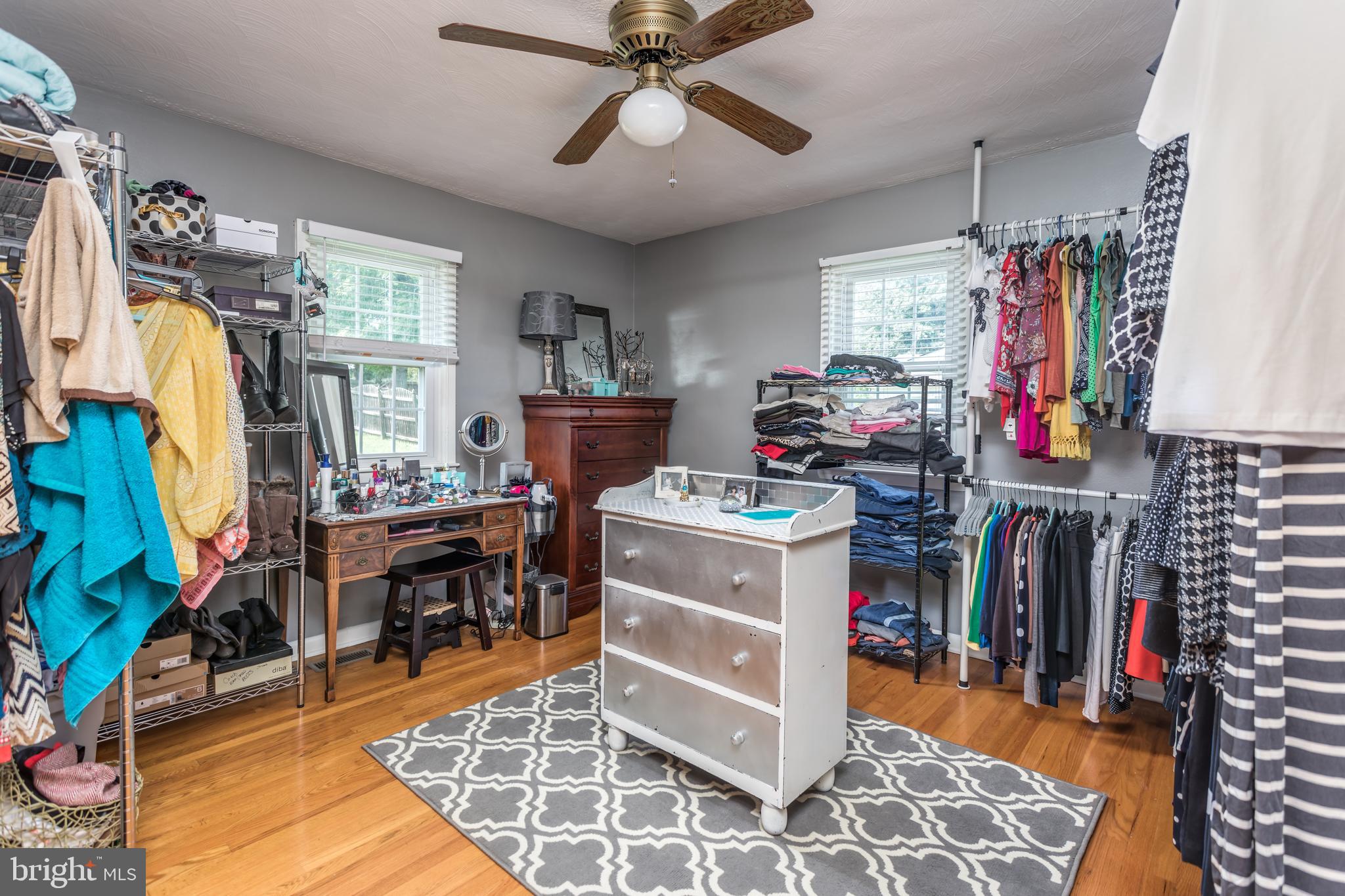 COLLEGE PARK - Residential