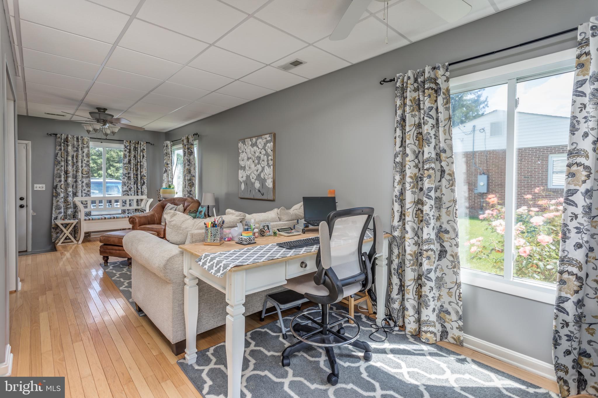 COLLEGE PARK - Residential