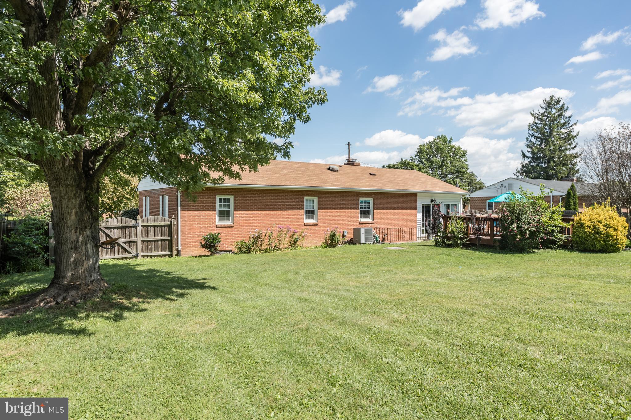 COLLEGE PARK - Residential