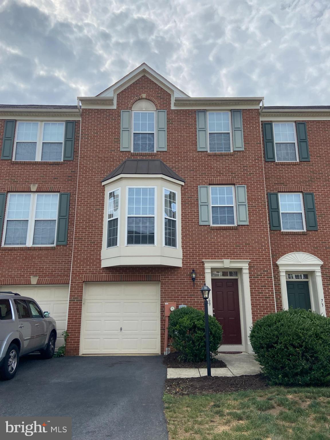 WINDMILL CROSSING - Residential Lease