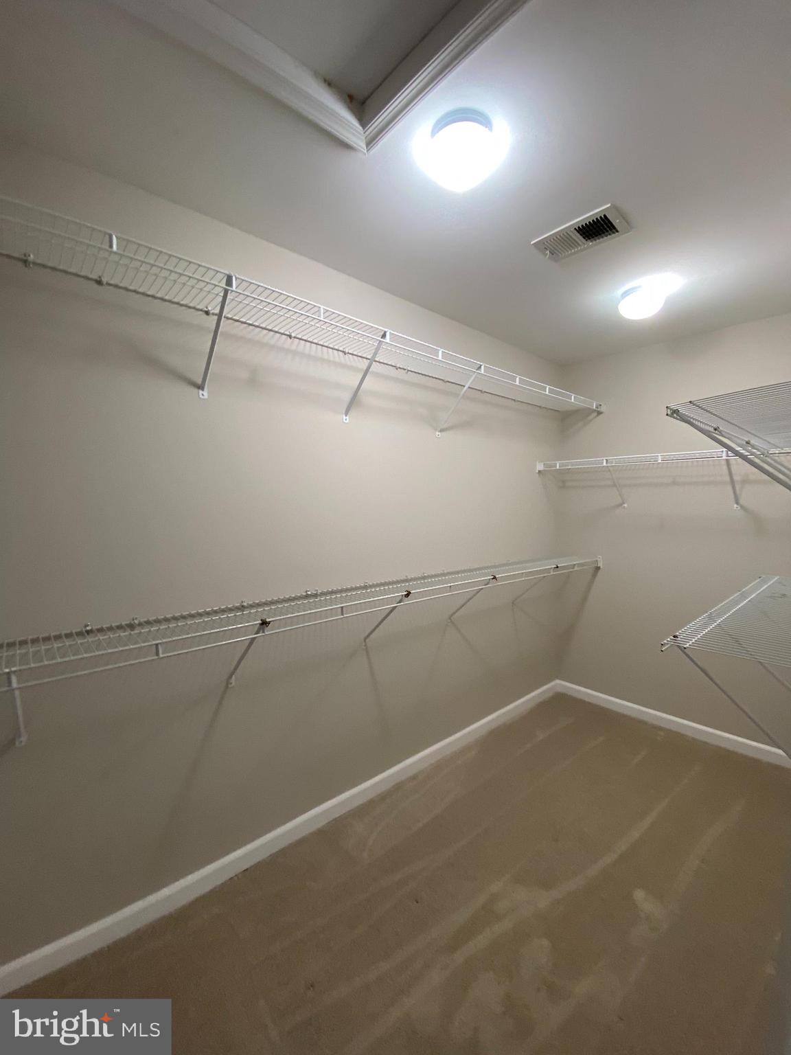 WINDMILL CROSSING - Residential Lease