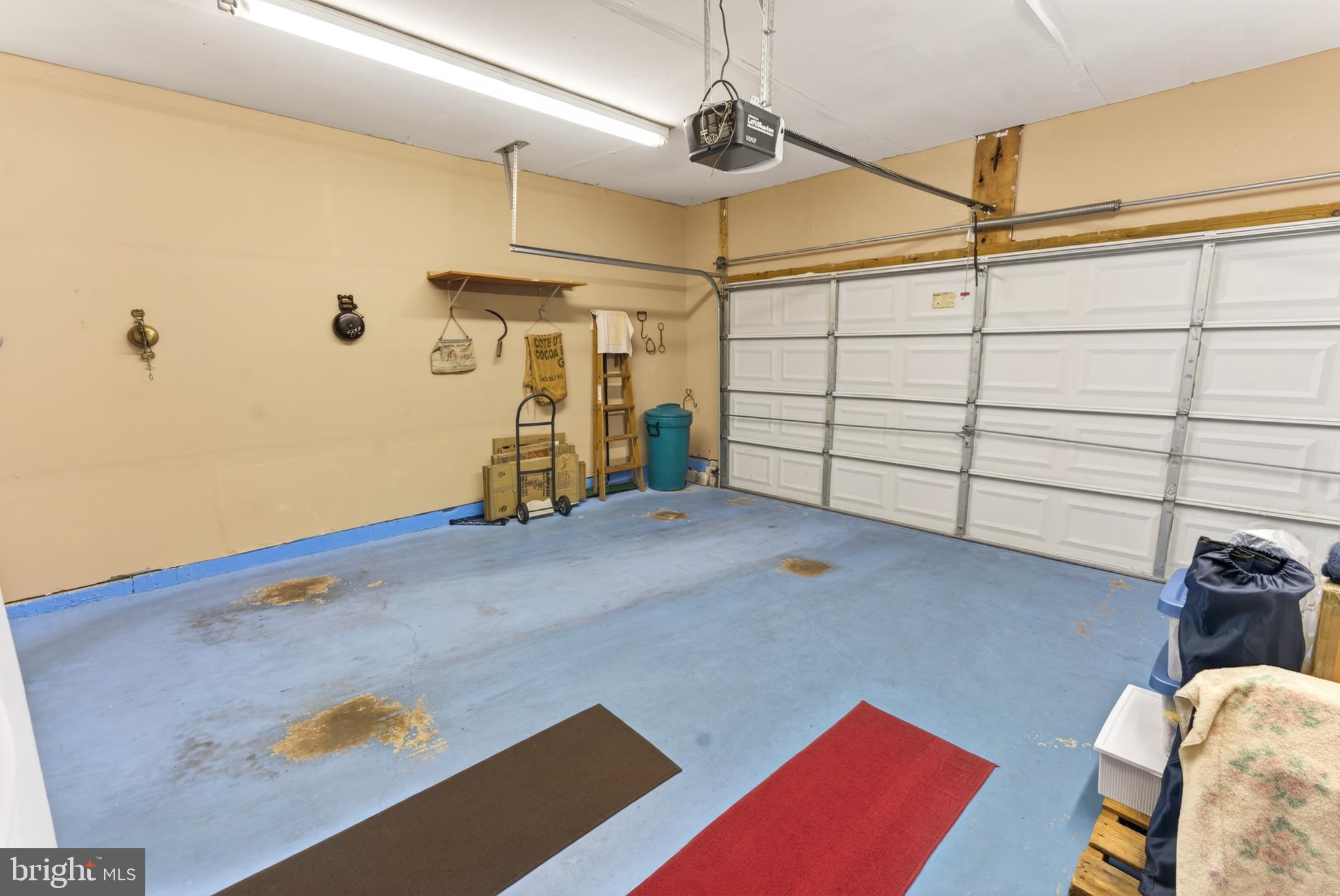 WOOD CREEK GOLF COMM - Residential