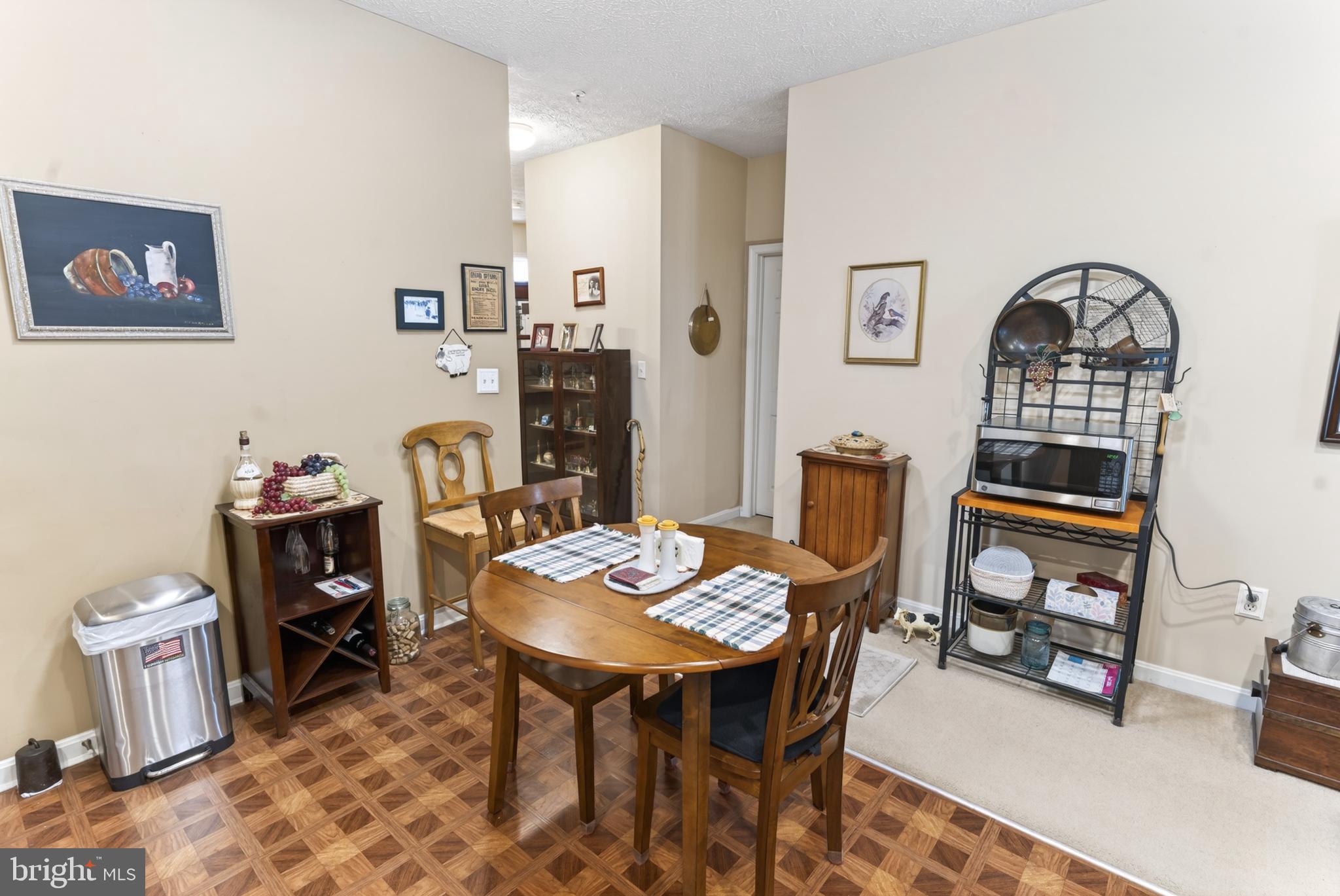 WOOD CREEK GOLF COMM - Residential