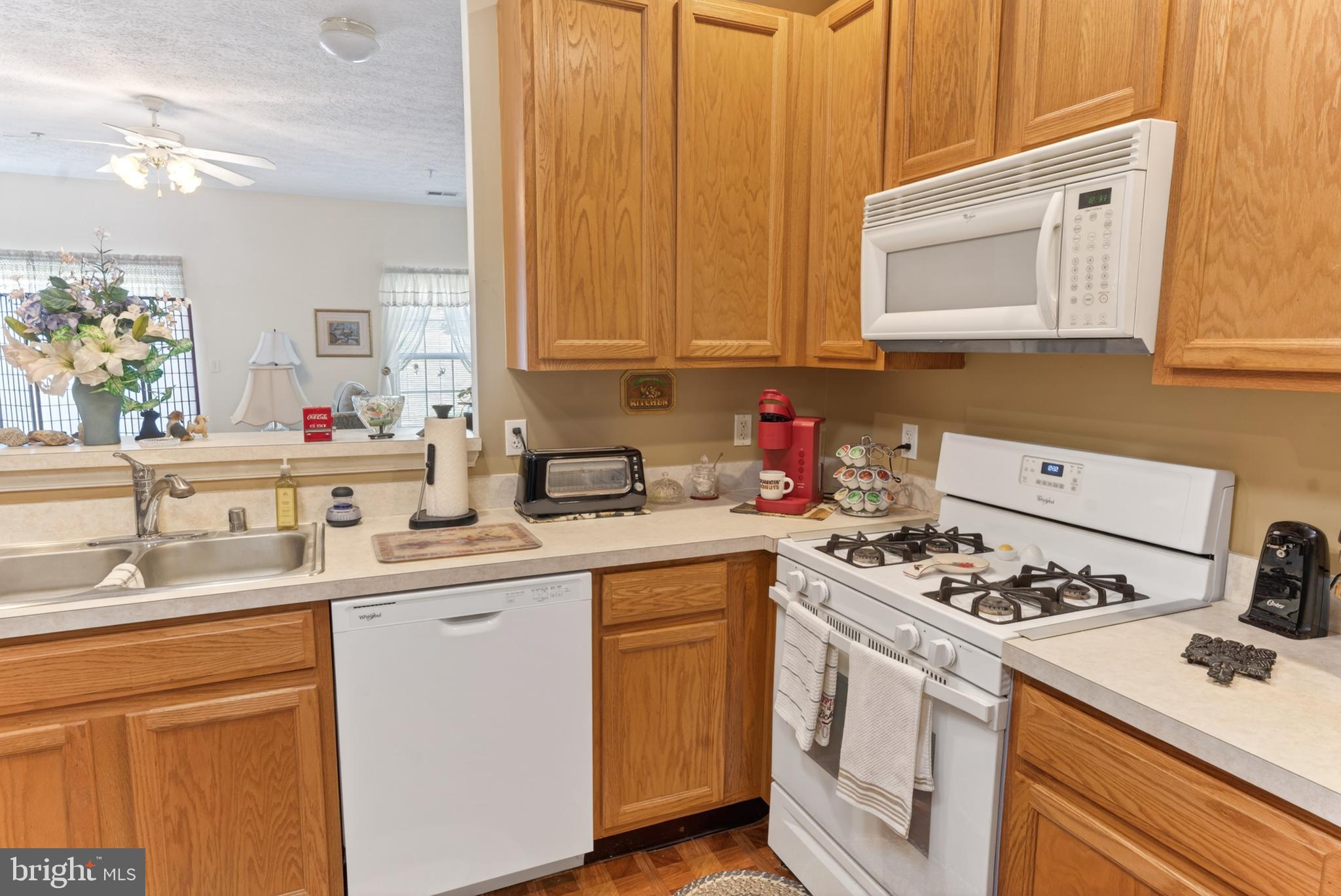 WOOD CREEK GOLF COMM - Residential