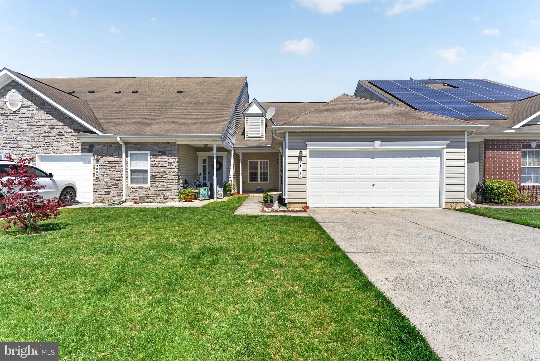 9008 EXECUTIVE CLUB DRIVE