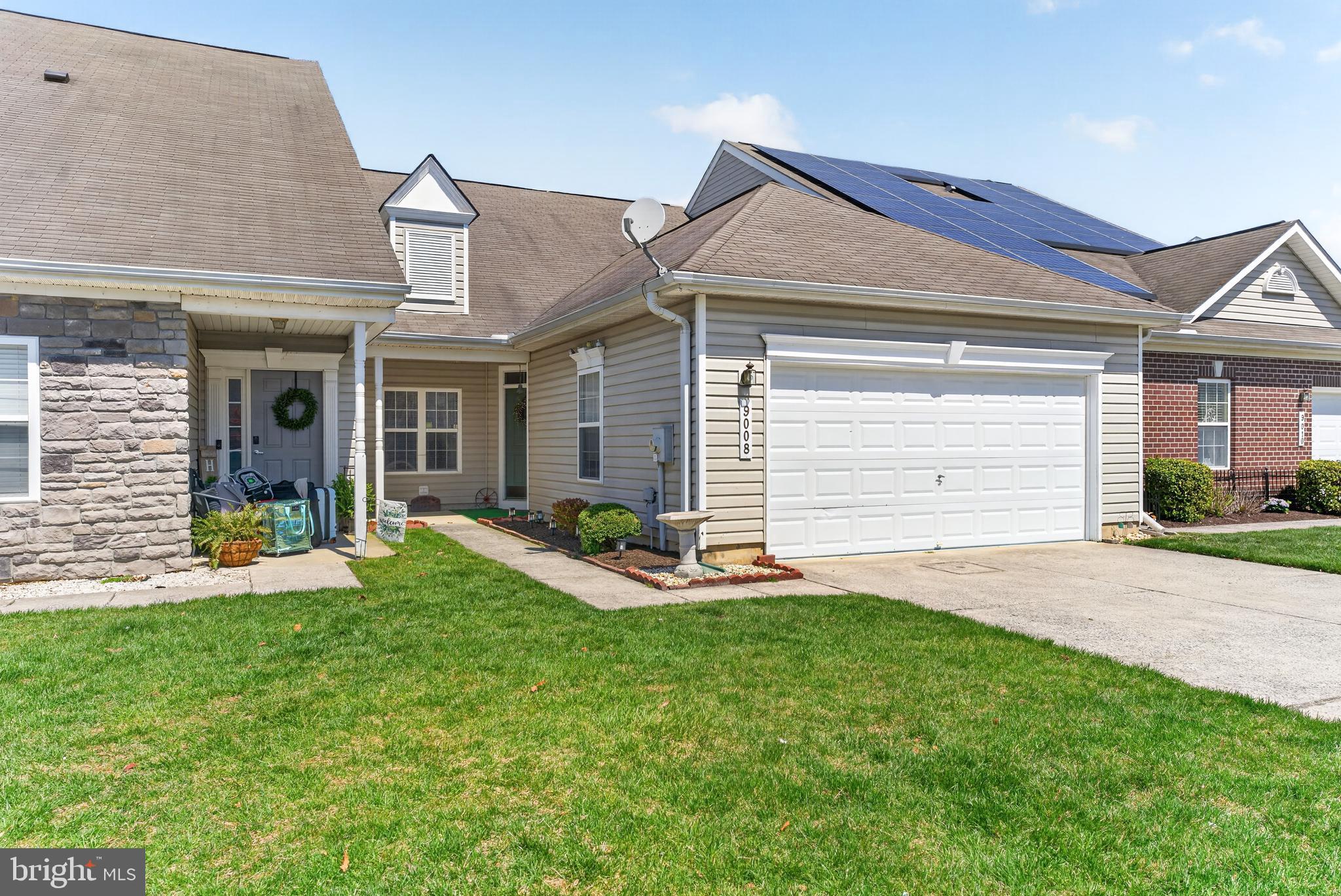 9008 EXECUTIVE CLUB DRIVE