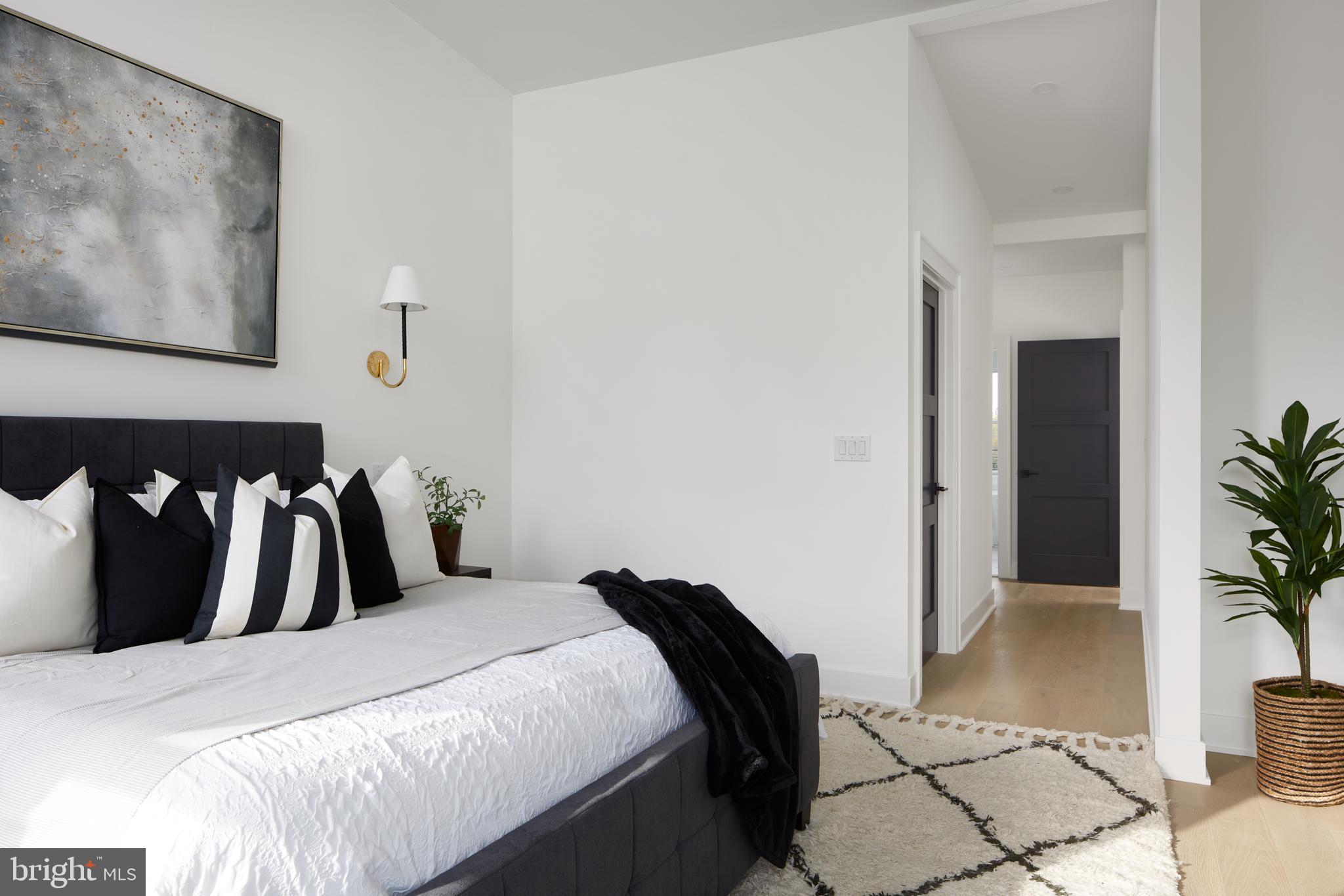 ART MUSEUM AREA - Residential