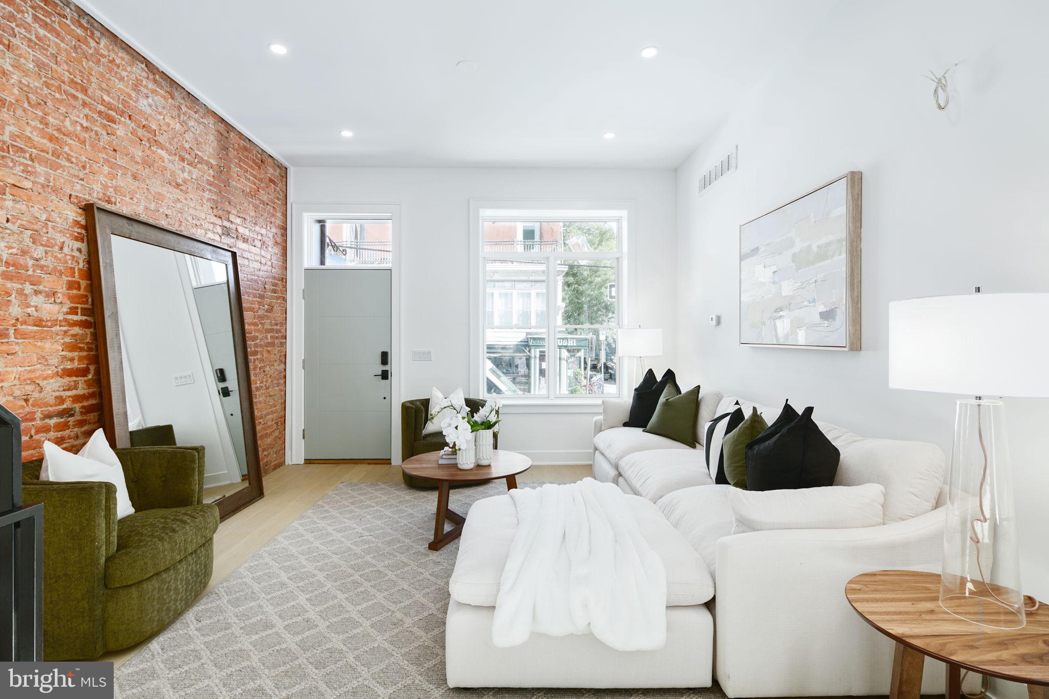 ART MUSEUM AREA - Residential