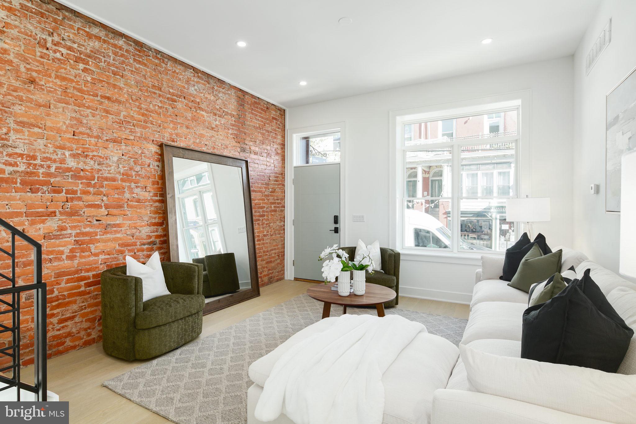 ART MUSEUM AREA - Residential