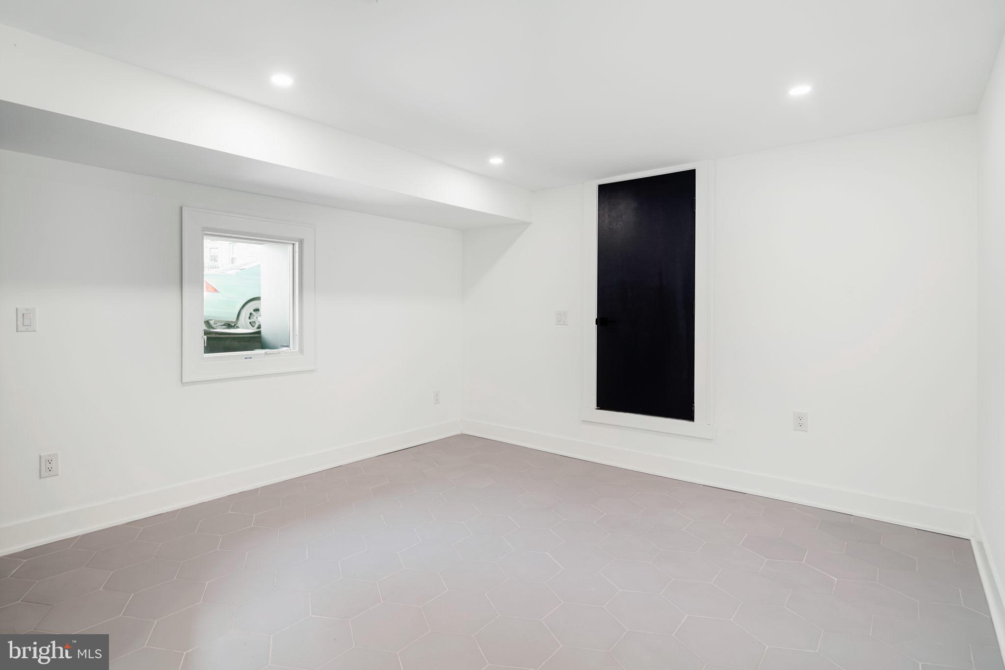 ART MUSEUM AREA - Residential