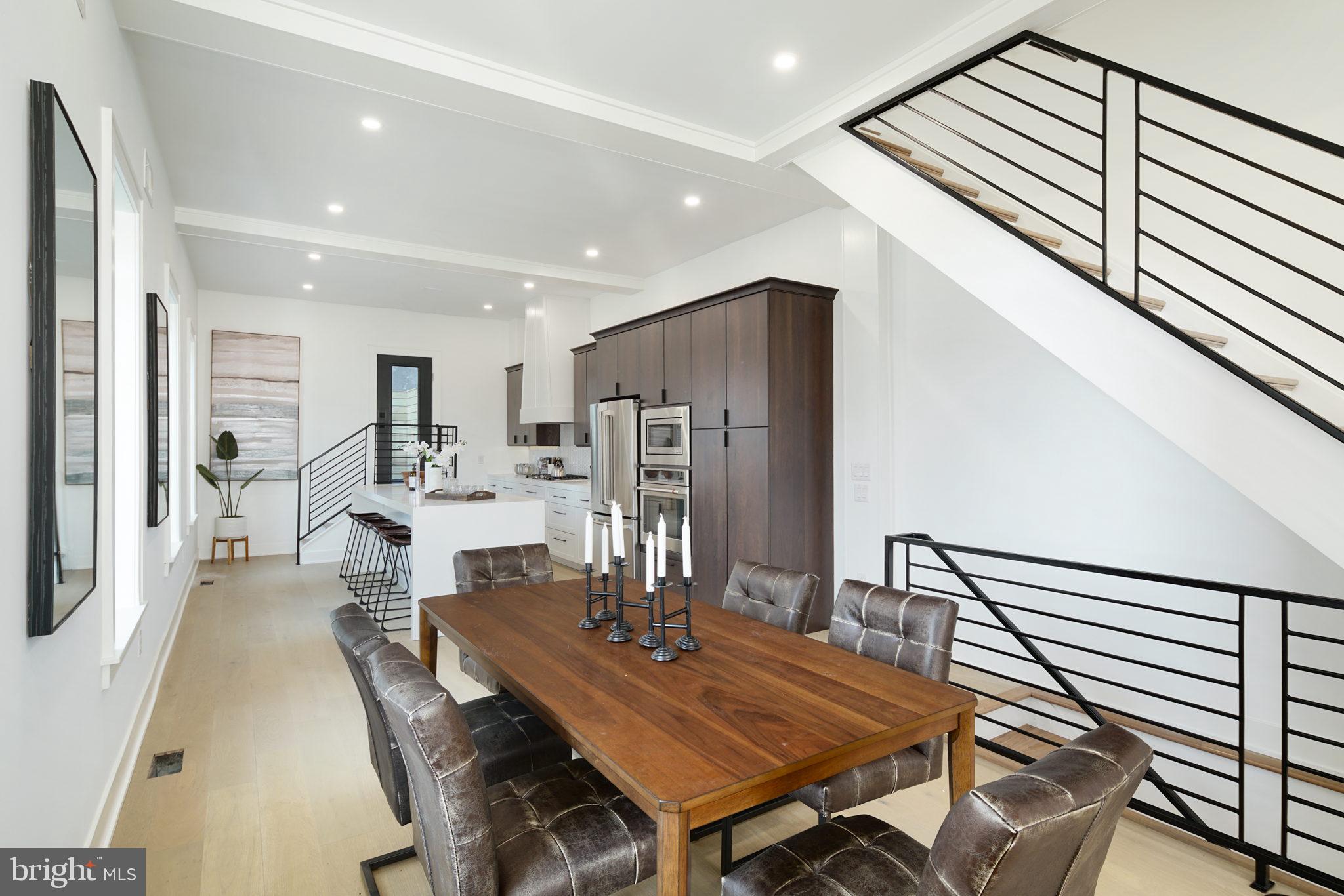 ART MUSEUM AREA - Residential