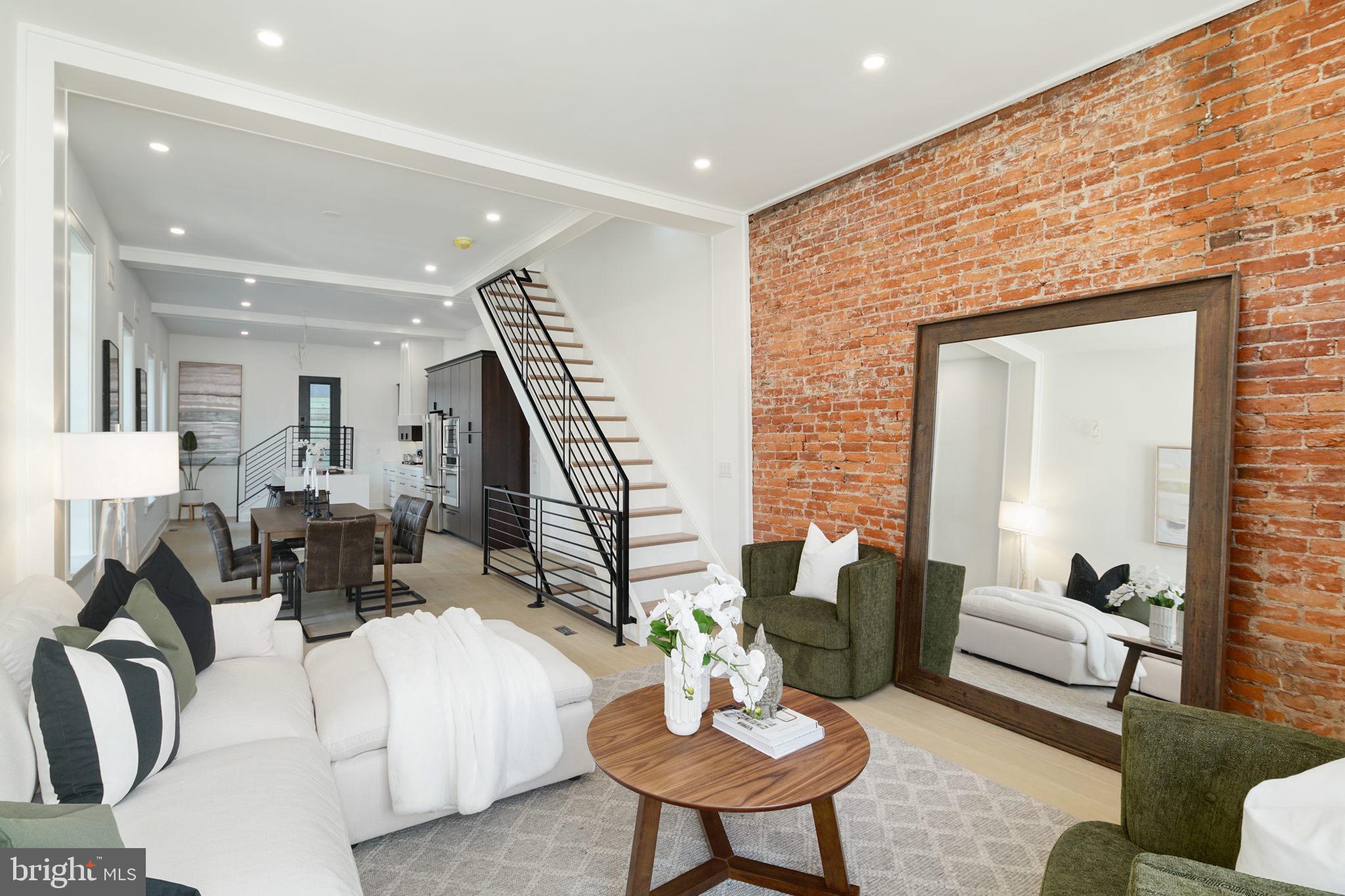ART MUSEUM AREA - Residential