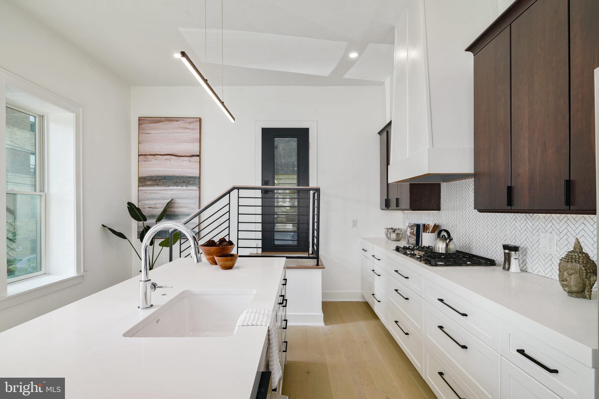 ART MUSEUM AREA - Residential