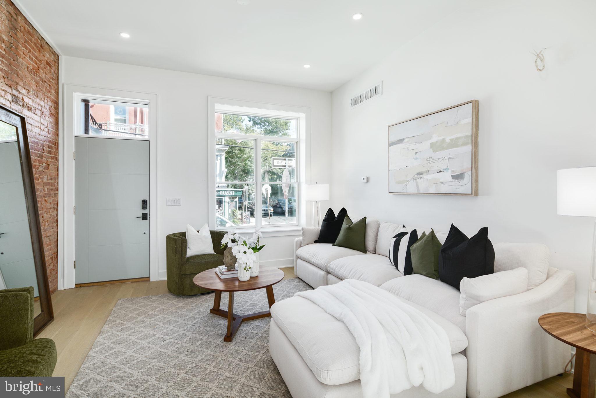ART MUSEUM AREA - Residential
