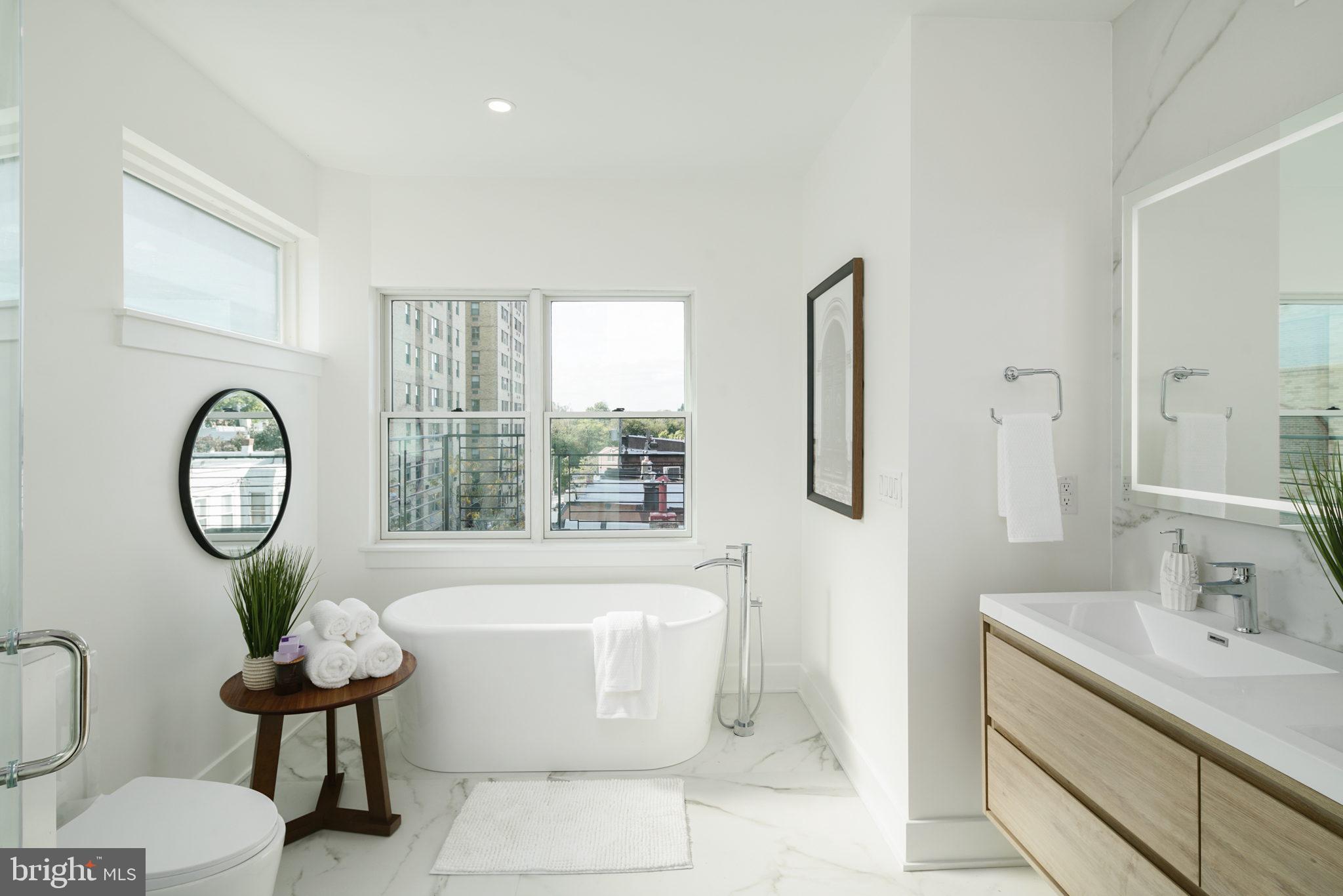 ART MUSEUM AREA - Residential