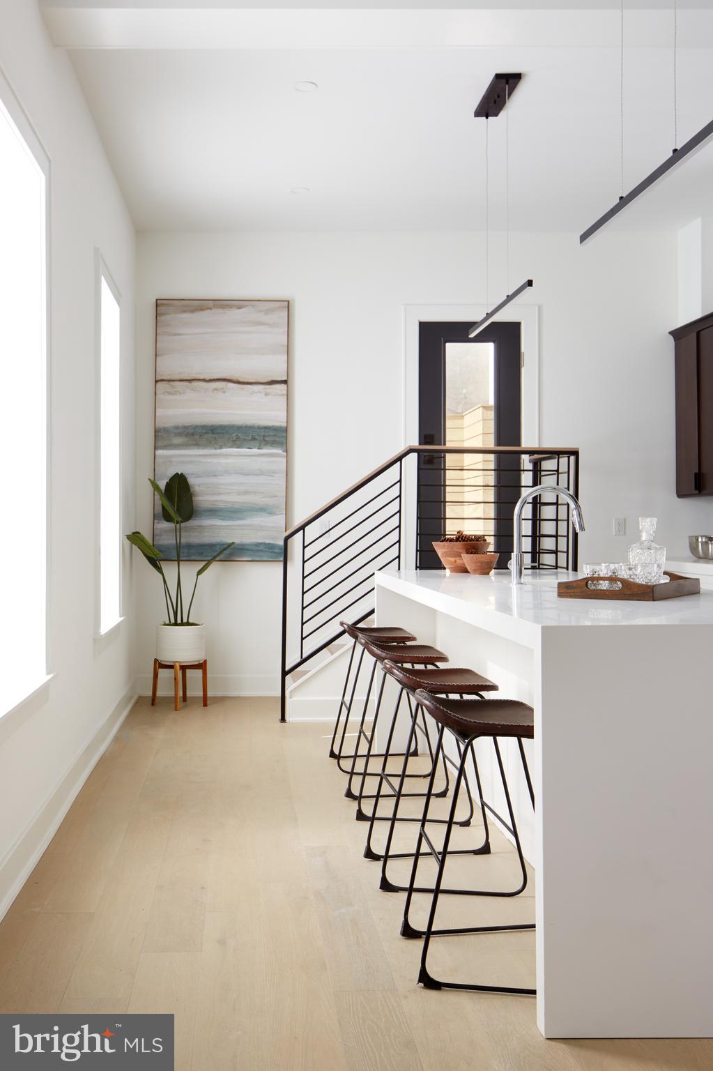 ART MUSEUM AREA - Residential