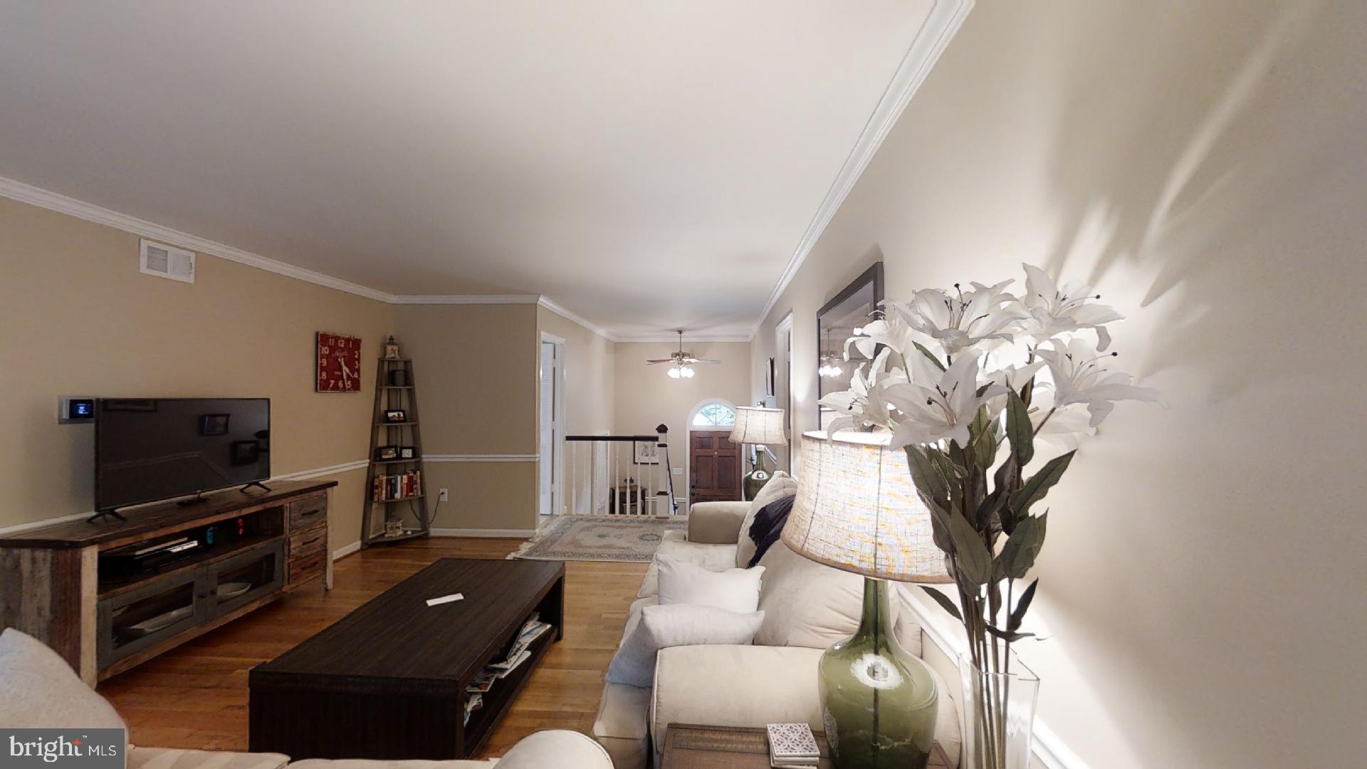 RESTON - Residential Lease