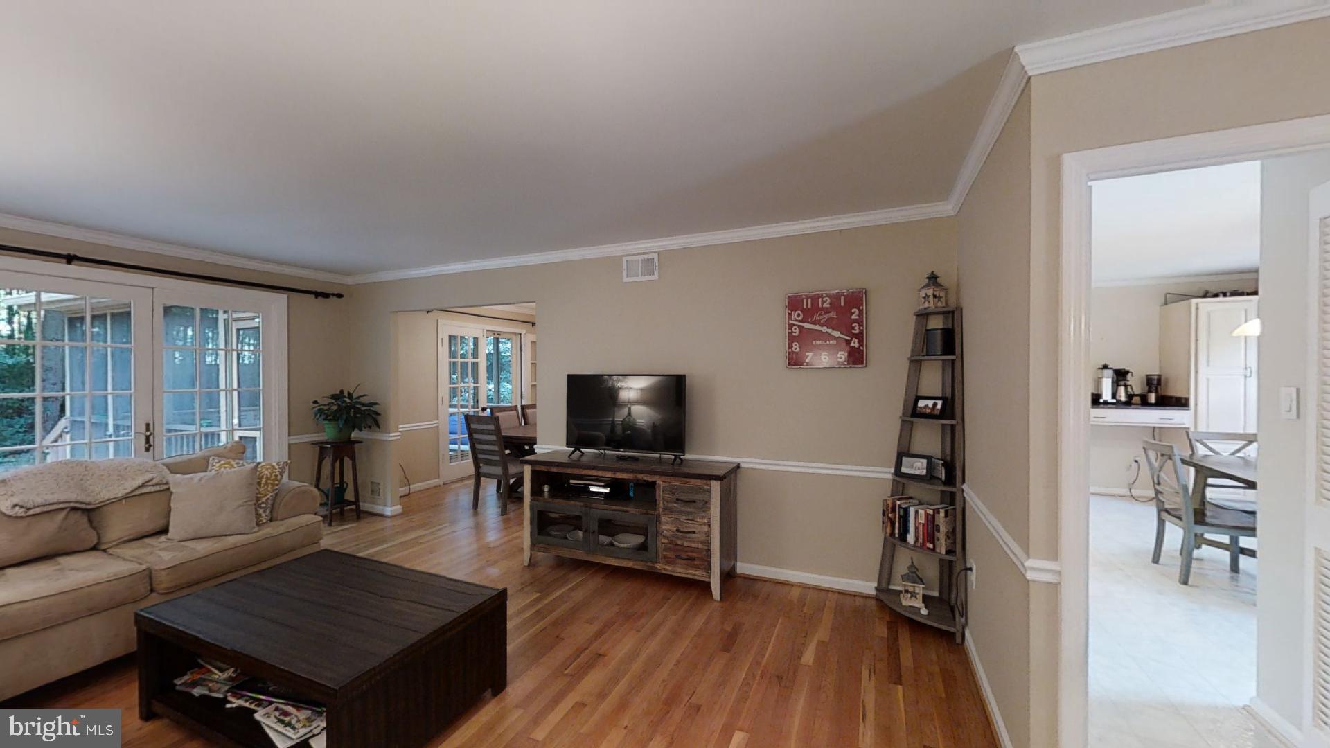 RESTON - Residential Lease