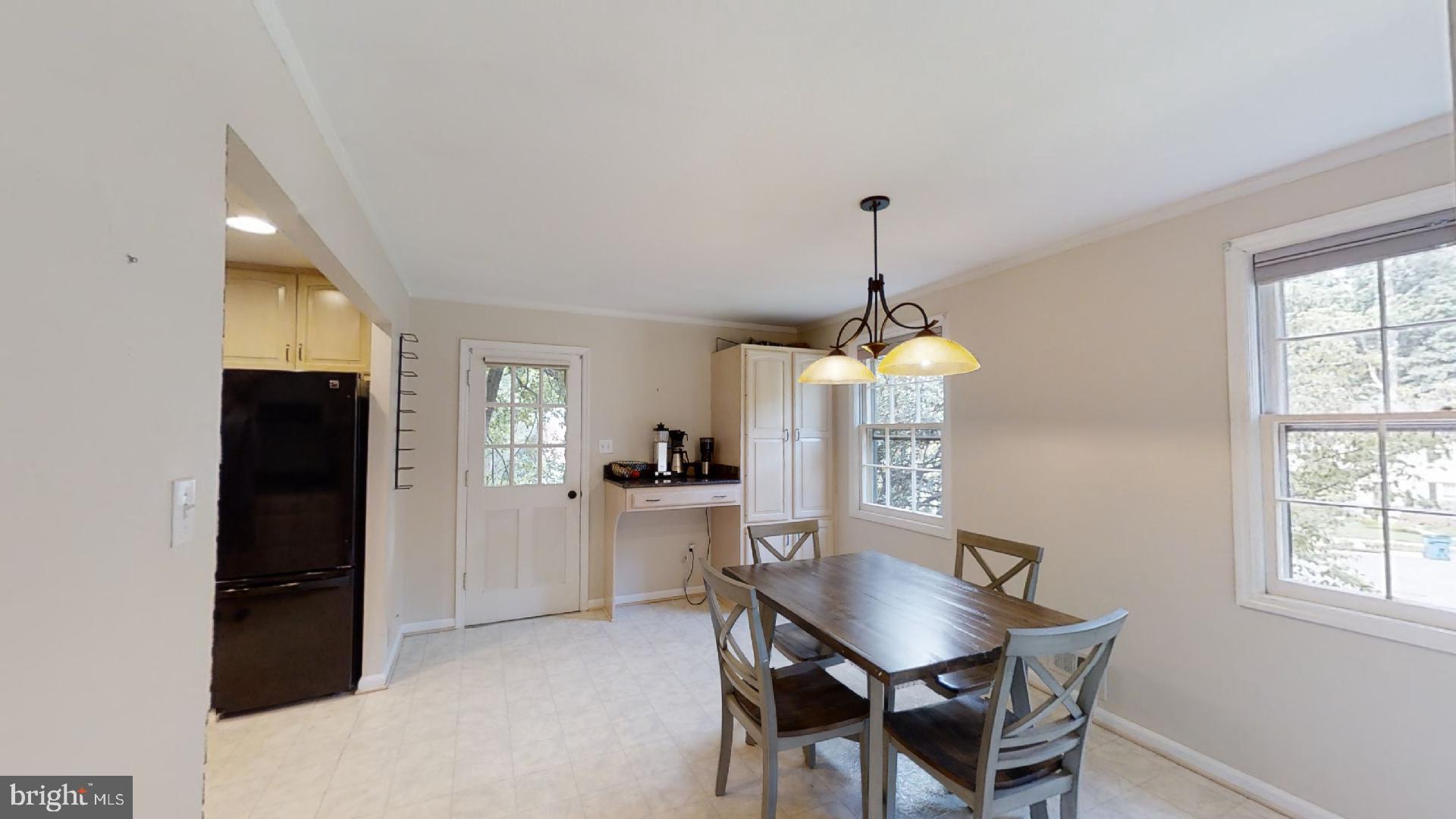 RESTON - Residential Lease