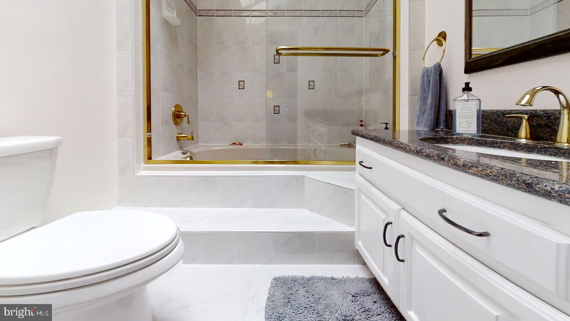 RESTON - Residential Lease