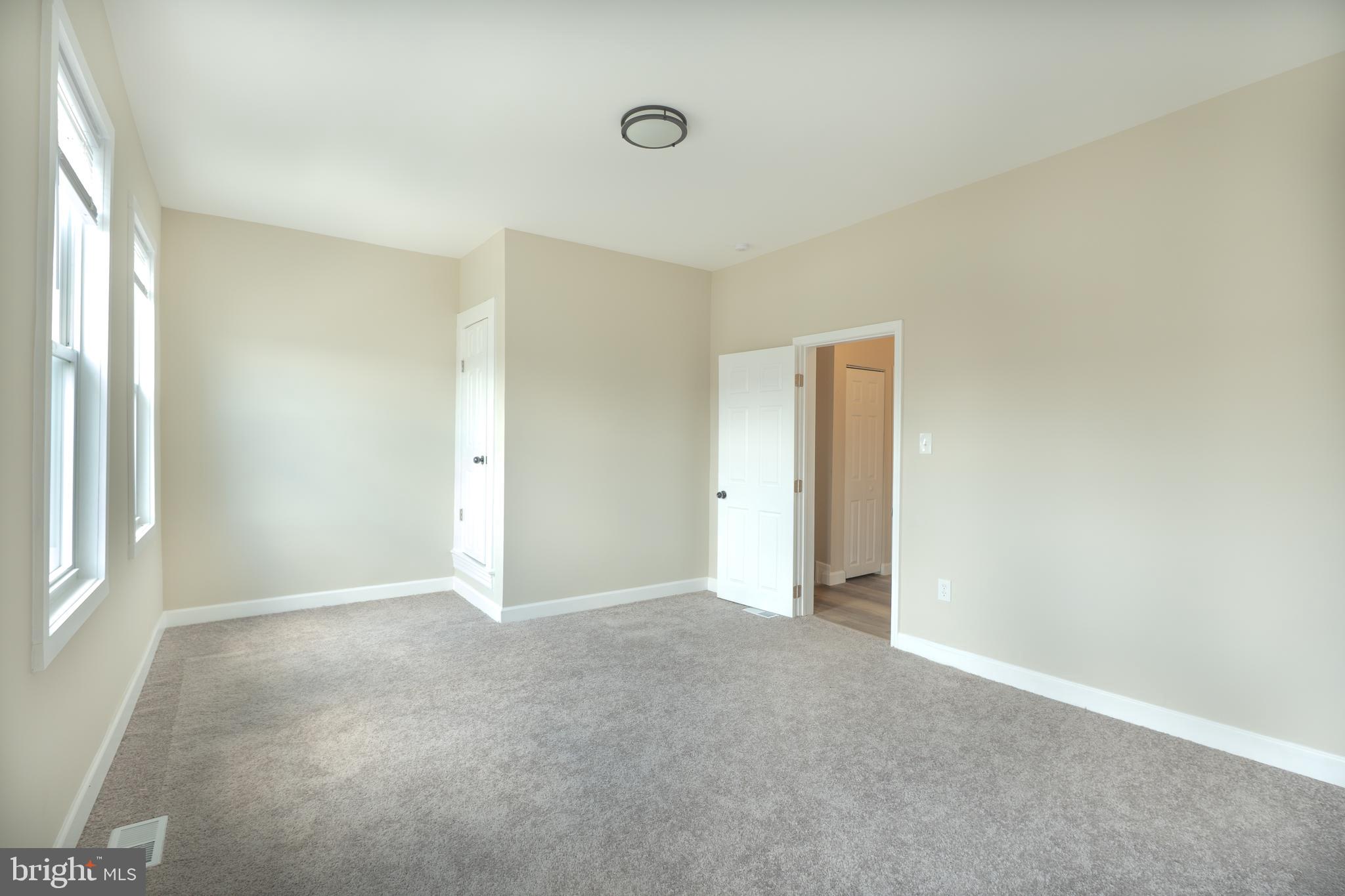 LUCILLE PARK - Residential